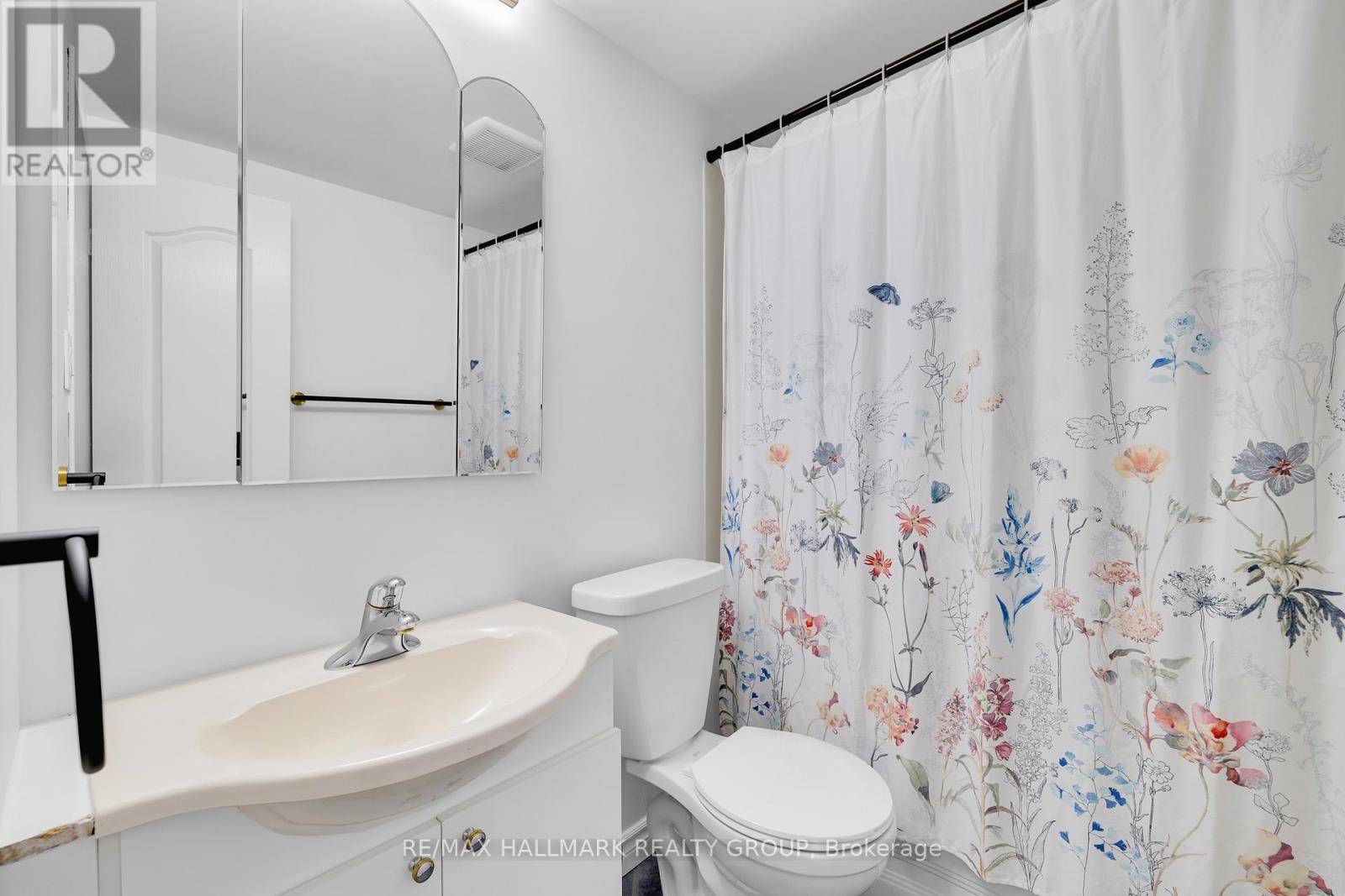 1006 - 2020 Jasmine Crescent, Ottawa, Ontario  K1J 8K5 - Photo 32 - X12508700