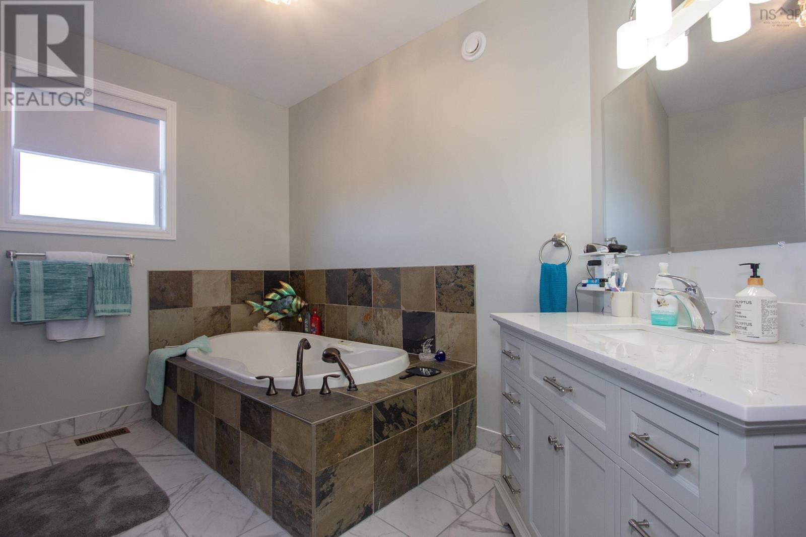 158 Robinson Road, Amherst Head, Nova Scotia  B4H 3Y2 - Photo 28 - 202519556