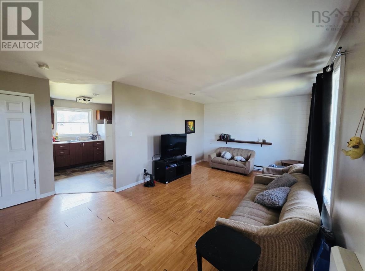 29 Roost Street, Glace Bay, Nova Scotia  B1A 5K1 - Photo 13 - 202521398