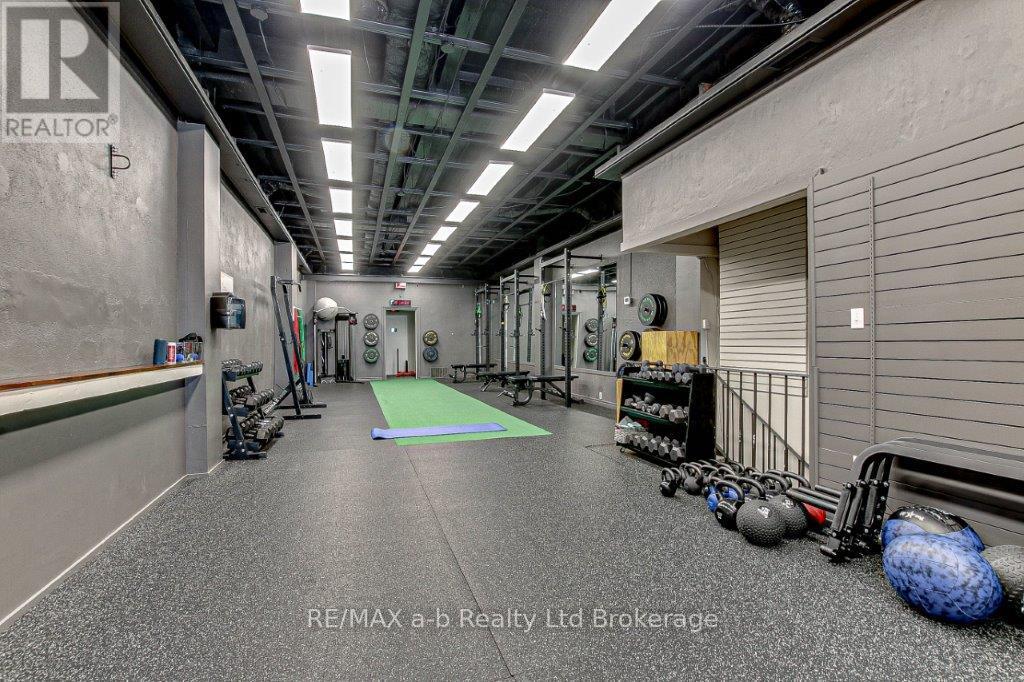 473 Dundas Street, Woodstock, Ontario N4S 1C2 - Photo 4 - X12508710