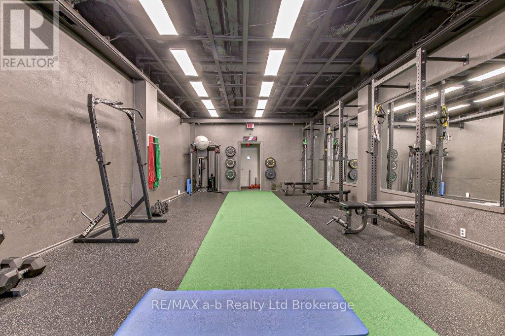 473 Dundas Street, Woodstock, Ontario N4S 1C2 - Photo 6 - X12508710