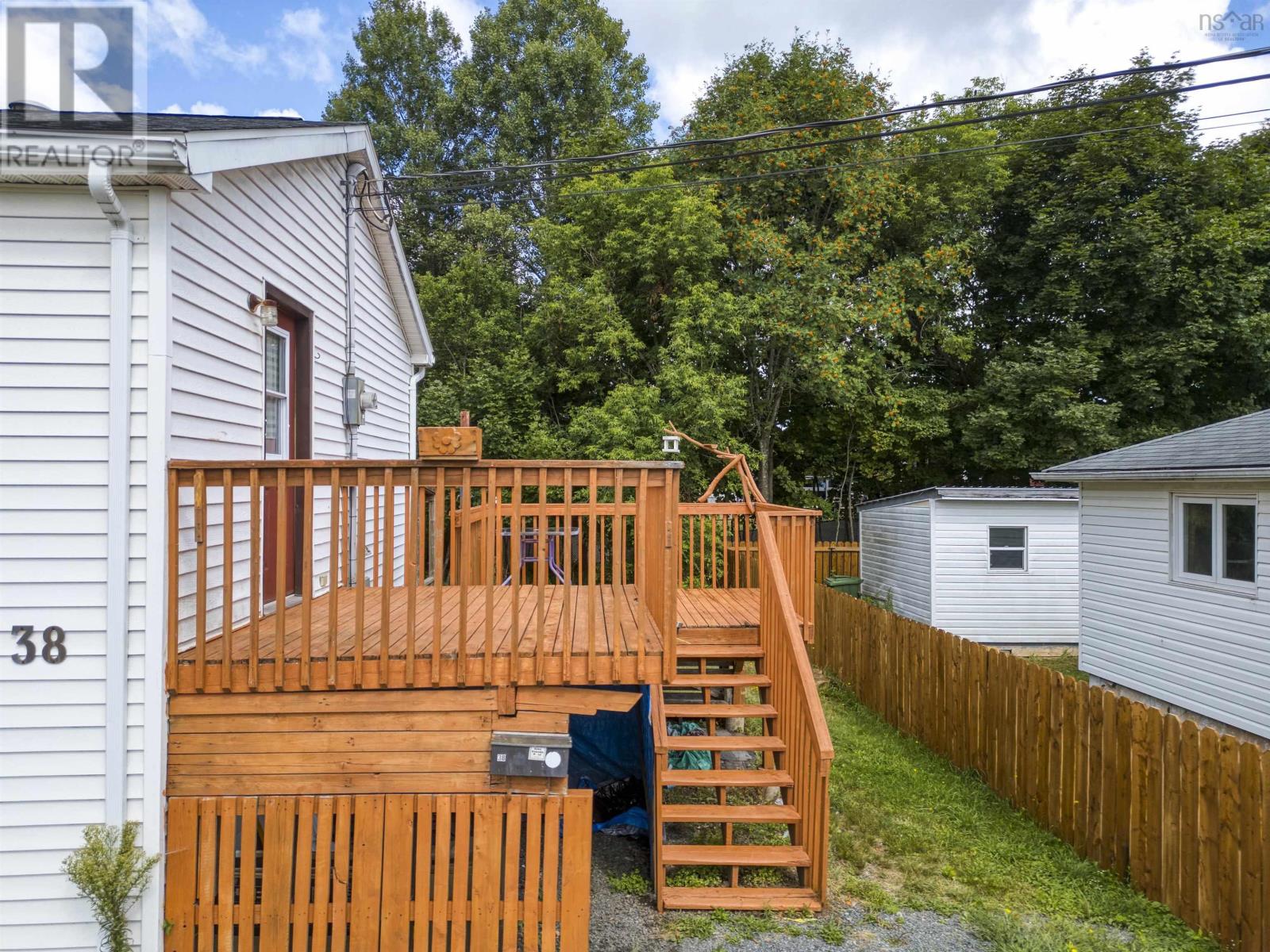 38/40 Salter Avenue, Truro, Nova Scotia  B2N 1A5 - Photo 3 - 202521636