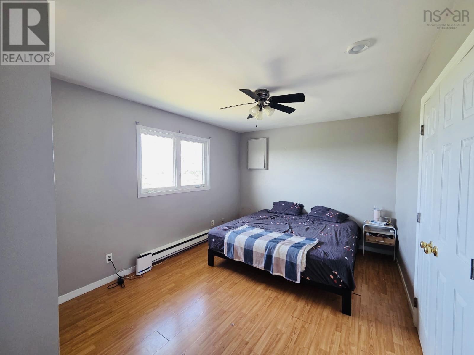 29 Roost Street, Glace Bay, Nova Scotia  B1A 5K1 - Photo 8 - 202521398