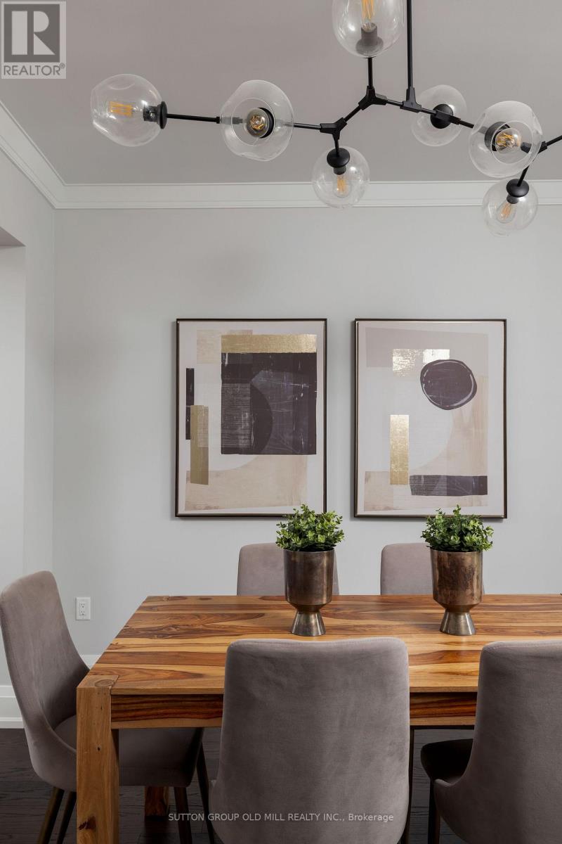 69 Peterborough Avenue, Toronto, Ontario  M6H 2L2 - Photo 19 - W12463083