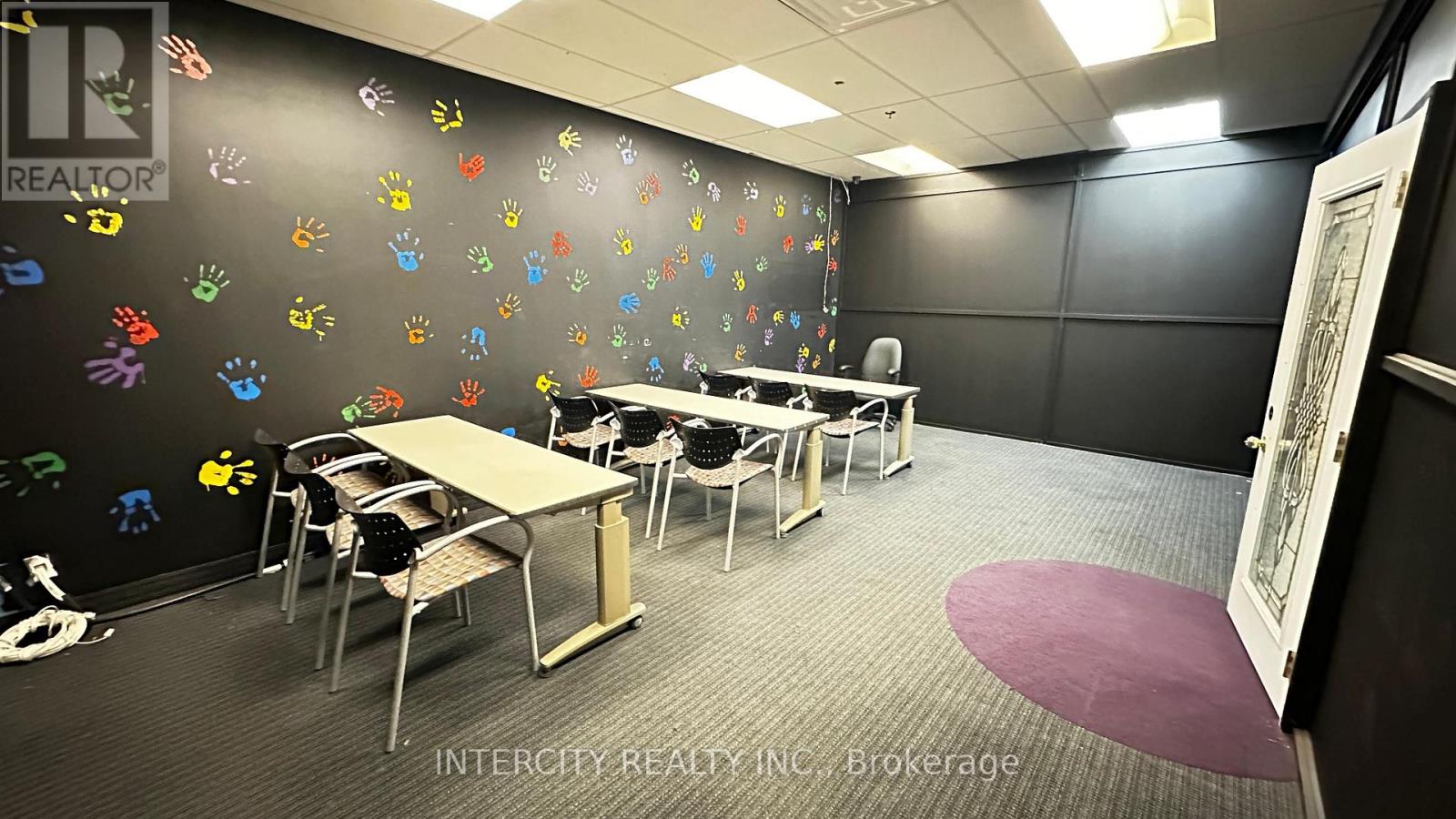 B - 99 Sante Drive, Vaughan, Ontario L4K 3C4 - Photo 8 - N12433101