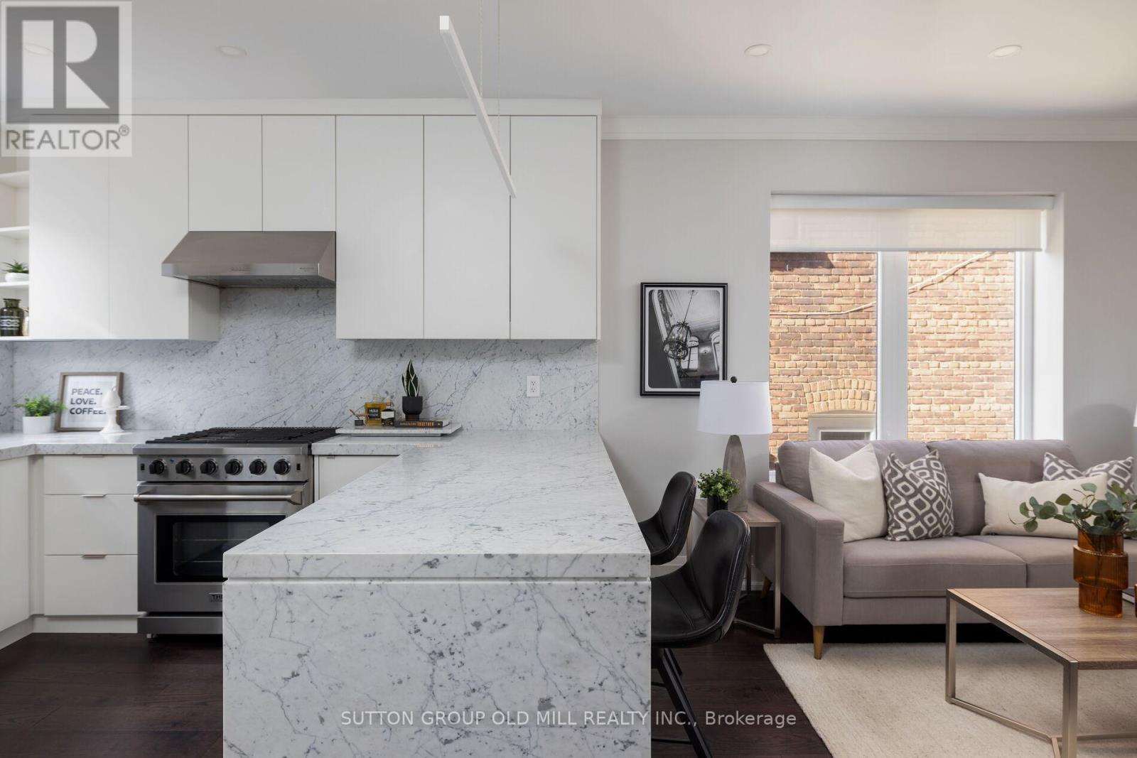 69 Peterborough Avenue, Toronto, Ontario  M6H 2L2 - Photo 27 - W12463083