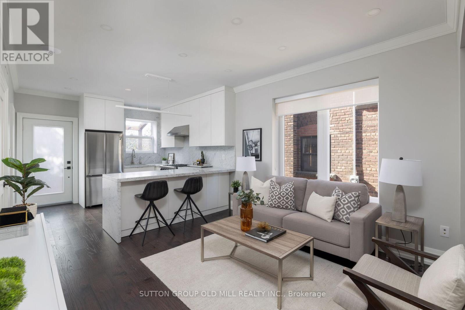 69 Peterborough Avenue, Toronto, Ontario  M6H 2L2 - Photo 21 - W12463083