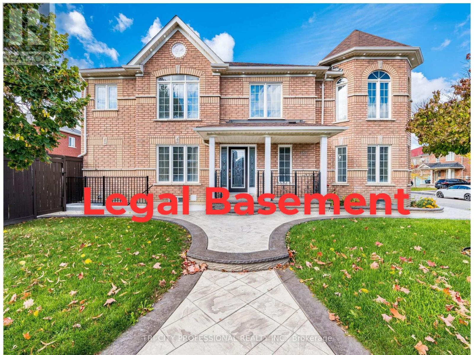 101 Williamson Drive, Brampton, Ontario  L7A 3T8 - Photo 1 - W12486122