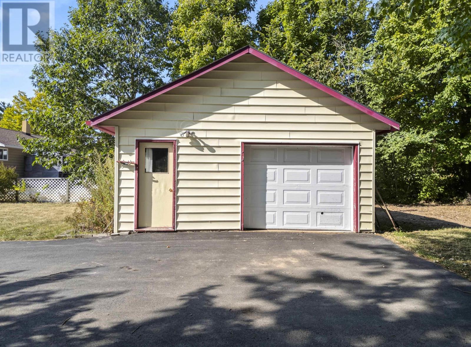 100 Commercial Street, Berwick, Nova Scotia  B0P 1E0 - Photo 6 - 202521780