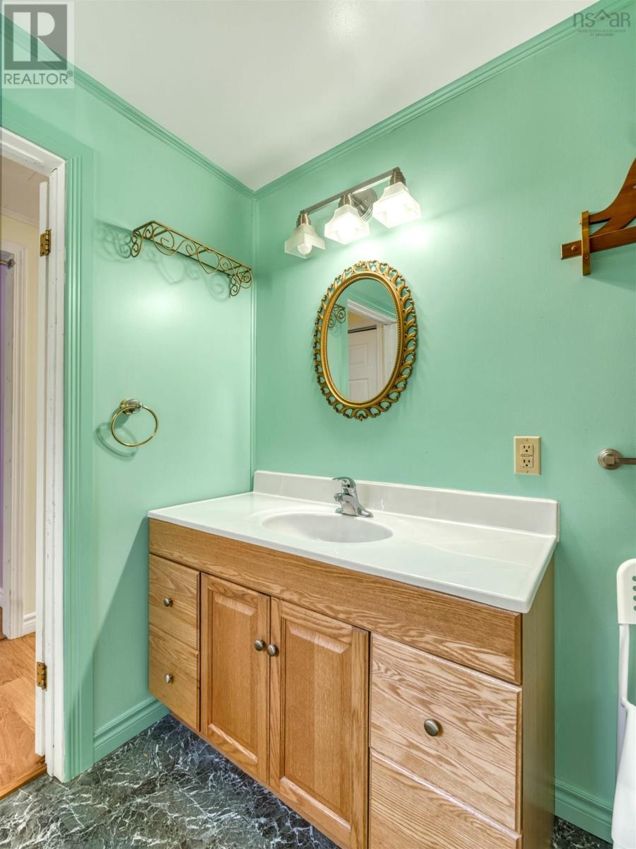 100 Commercial Street, Berwick, Nova Scotia  B0P 1E0 - Photo 41 - 202521780