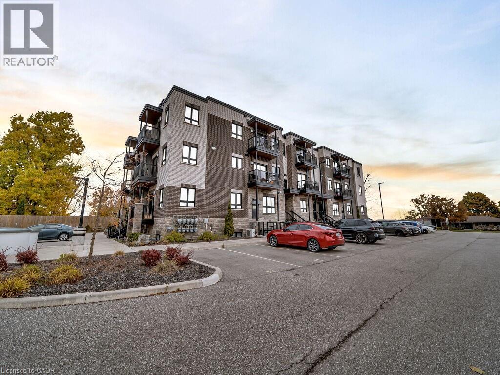 408 GUELPH Avenue Unit# 3, Cambridge, Ontario