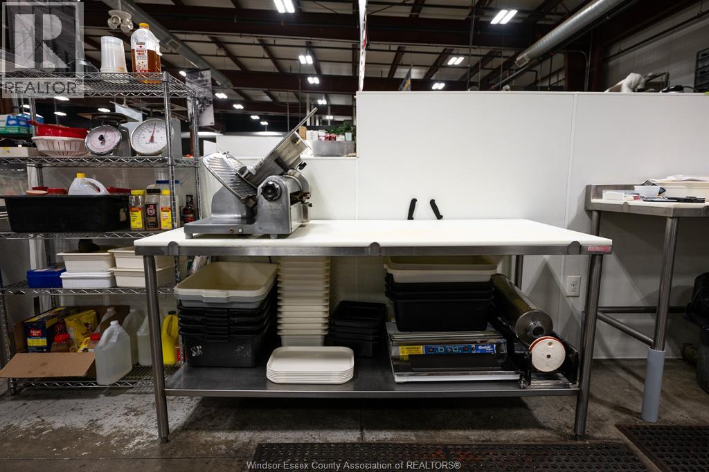 1030 Walker Rd, Windsor, Ontario N8Y 2N5 - Photo 9 - 25027993