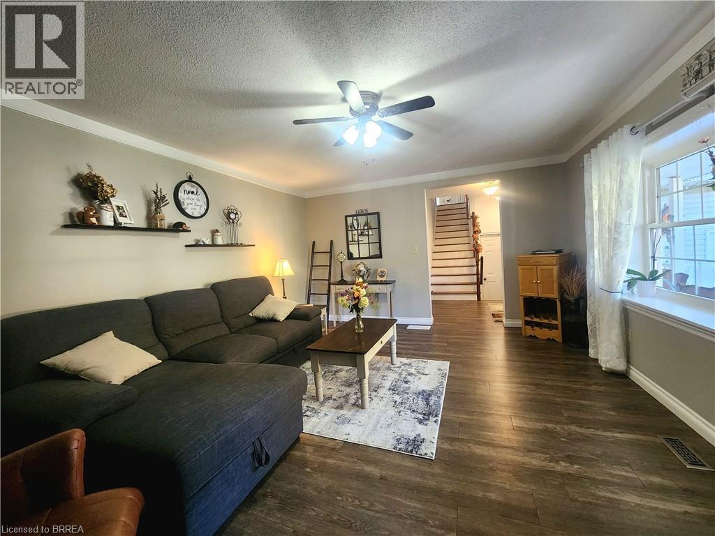 388 Mckellar Street, Strathroy, Ontario N7G 2Y5 - Photo 8 - 40751846