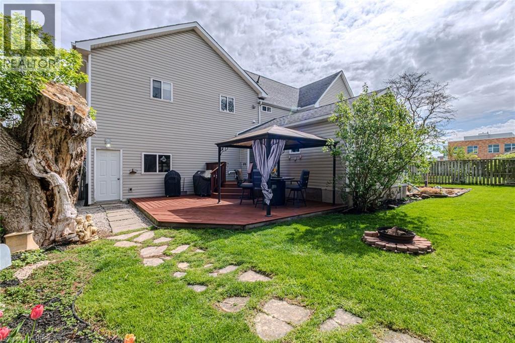 388 Mckellar Street, Strathroy, Ontario N7G 2Y5 - Photo 45 - 40751846