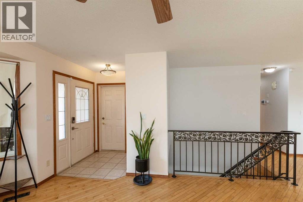 5109 45 Street, Rimbey, Alberta  T0C 2J0 - Photo 4 - A2267135