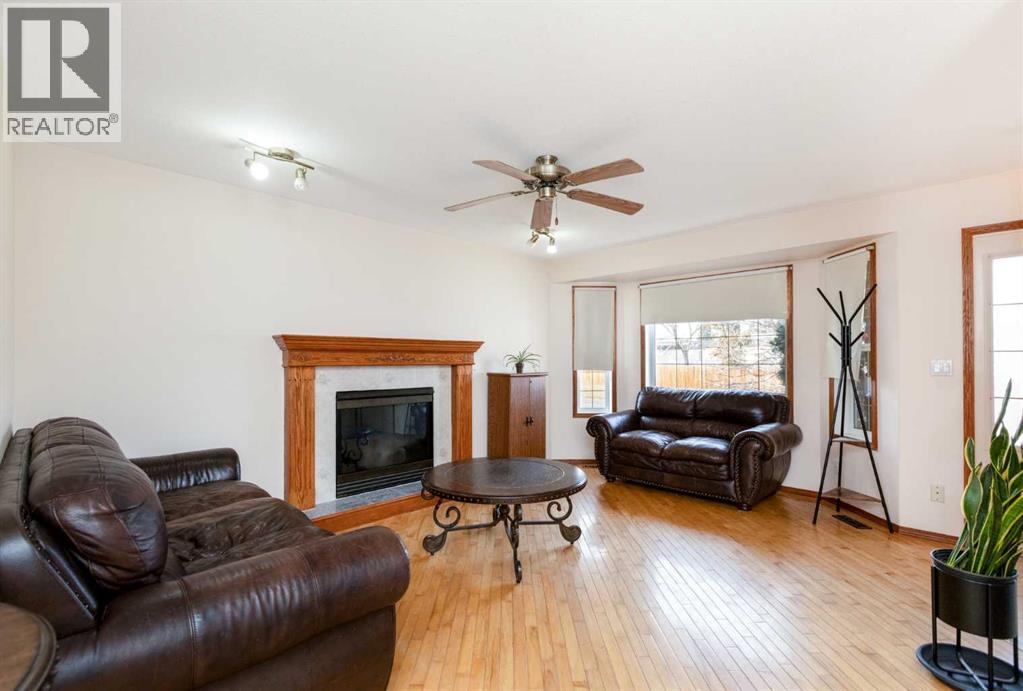 5109 45 Street, Rimbey, Alberta  T0C 2J0 - Photo 5 - A2267135