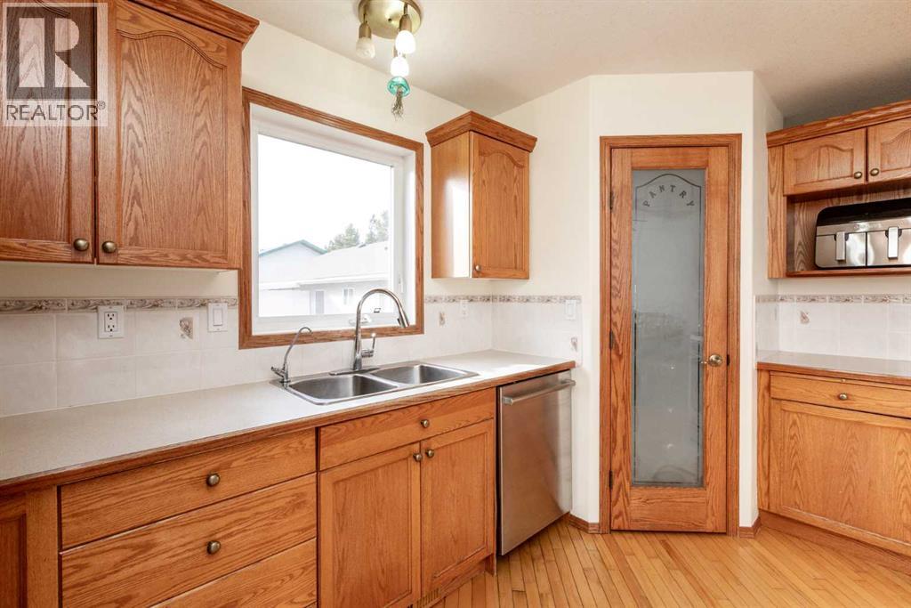 5109 45 Street, Rimbey, Alberta  T0C 2J0 - Photo 13 - A2267135