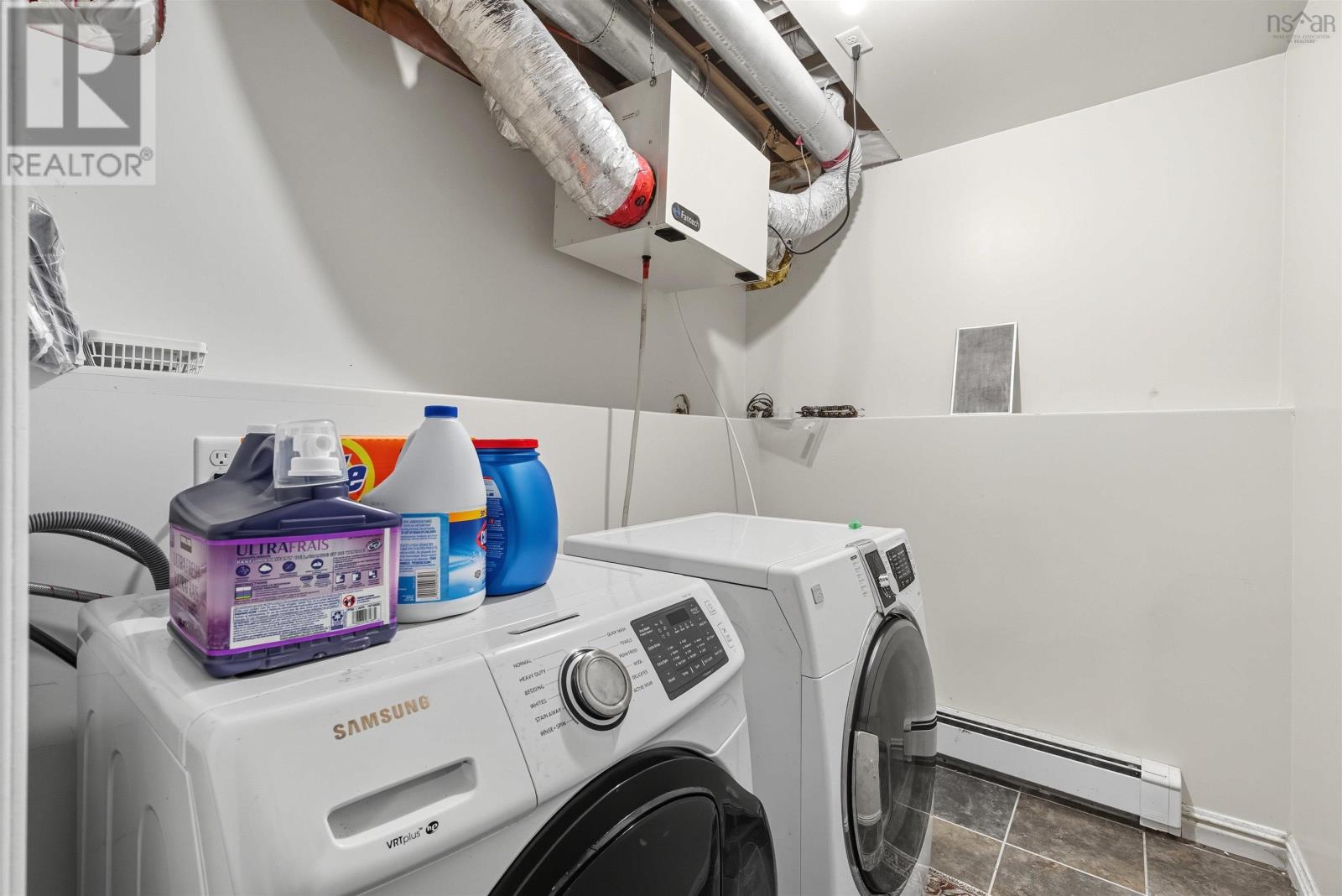 7 Fathom Court, Halifax, Nova Scotia  B3M 0A7 - Photo 38 - 202527213