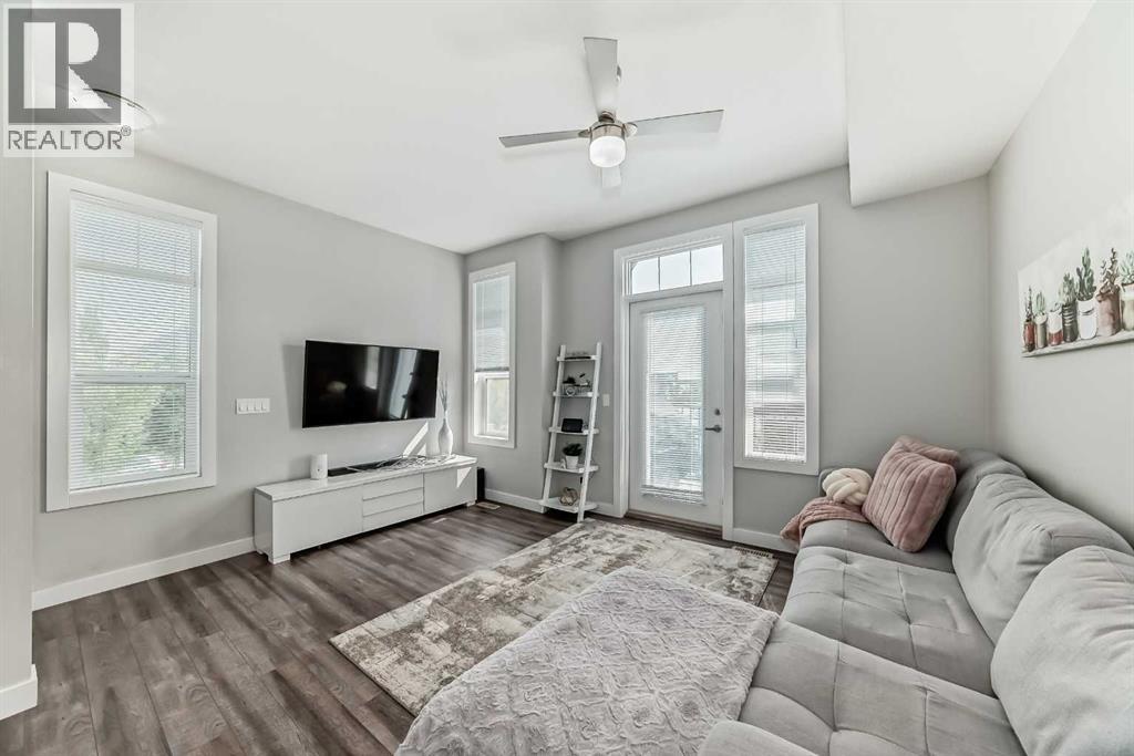 63 Legacy Path Se, Calgary, Alberta  T2X 4H9 - Photo 16 - A2255203