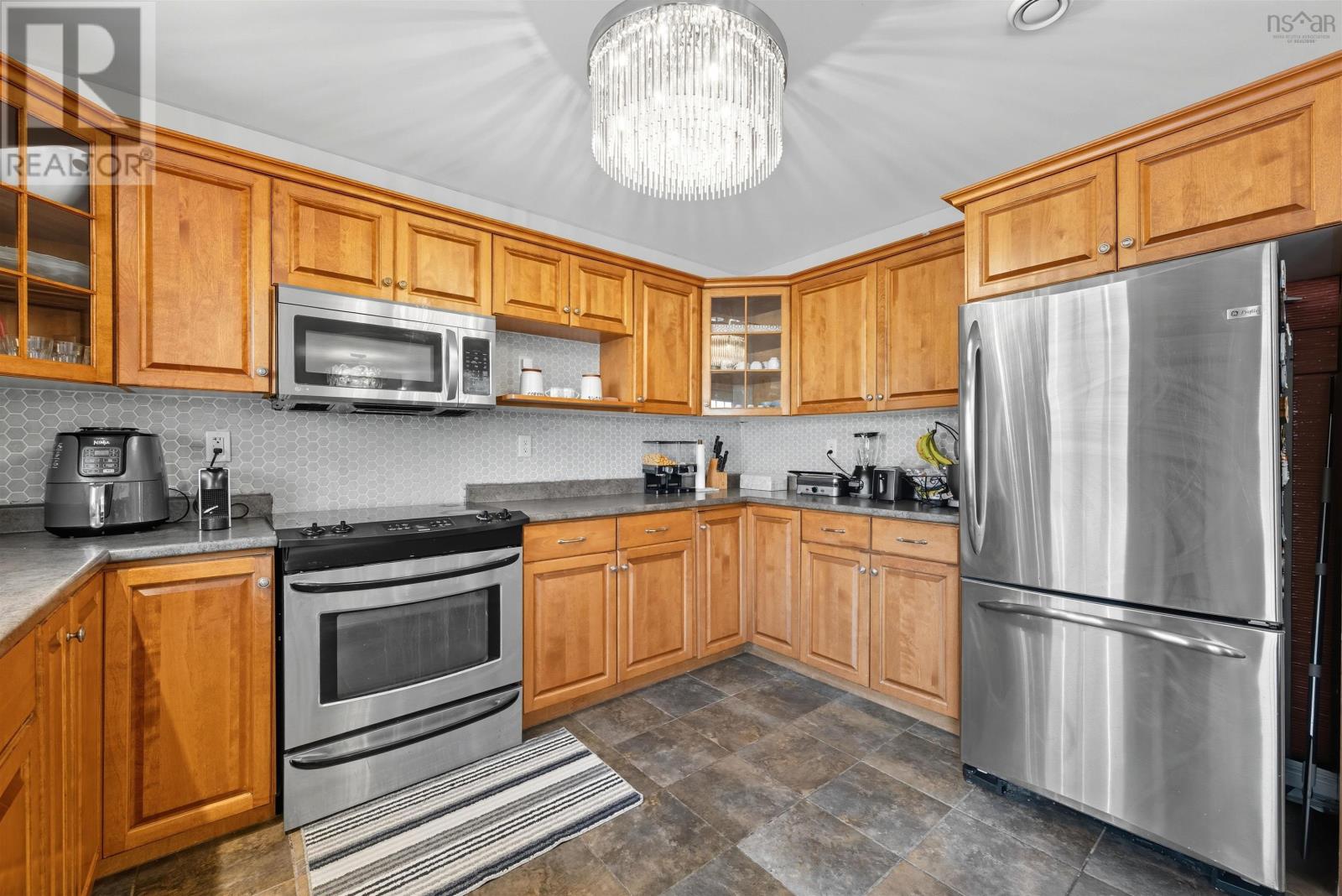 7 Fathom Court, Halifax, Nova Scotia  B3M 0A7 - Photo 19 - 202527213