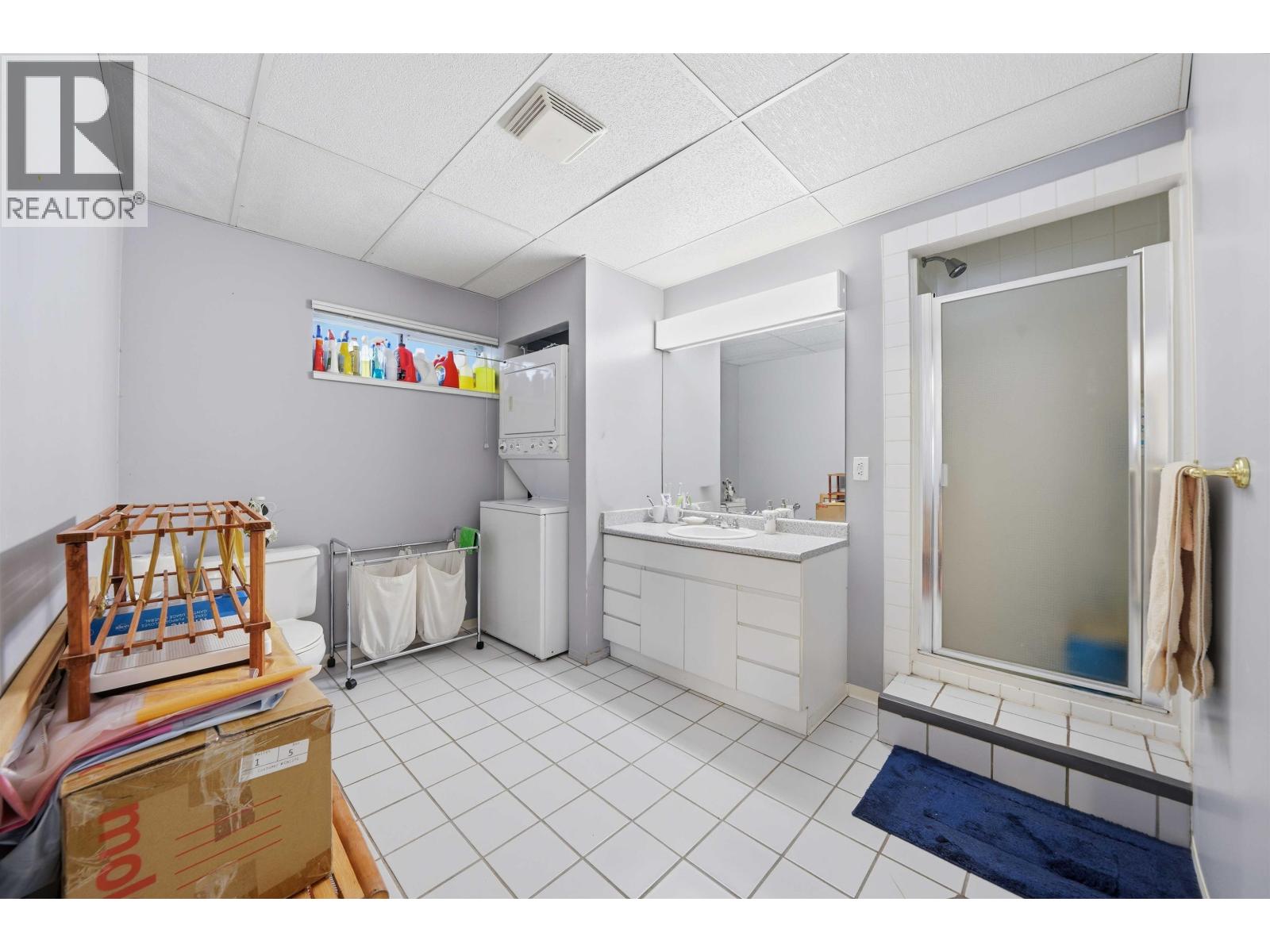 2773 Nadina Drive, Coquitlam, British Columbia  V3C 6A5 - Photo 30 - R3064350