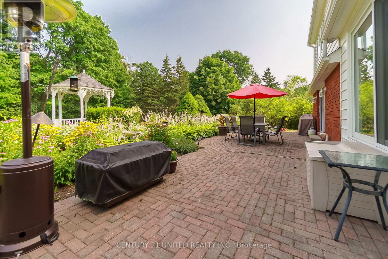 1656 Champlain Drive, Peterborough, Ontario K9L 1N6 - Photo 45 - X12508740