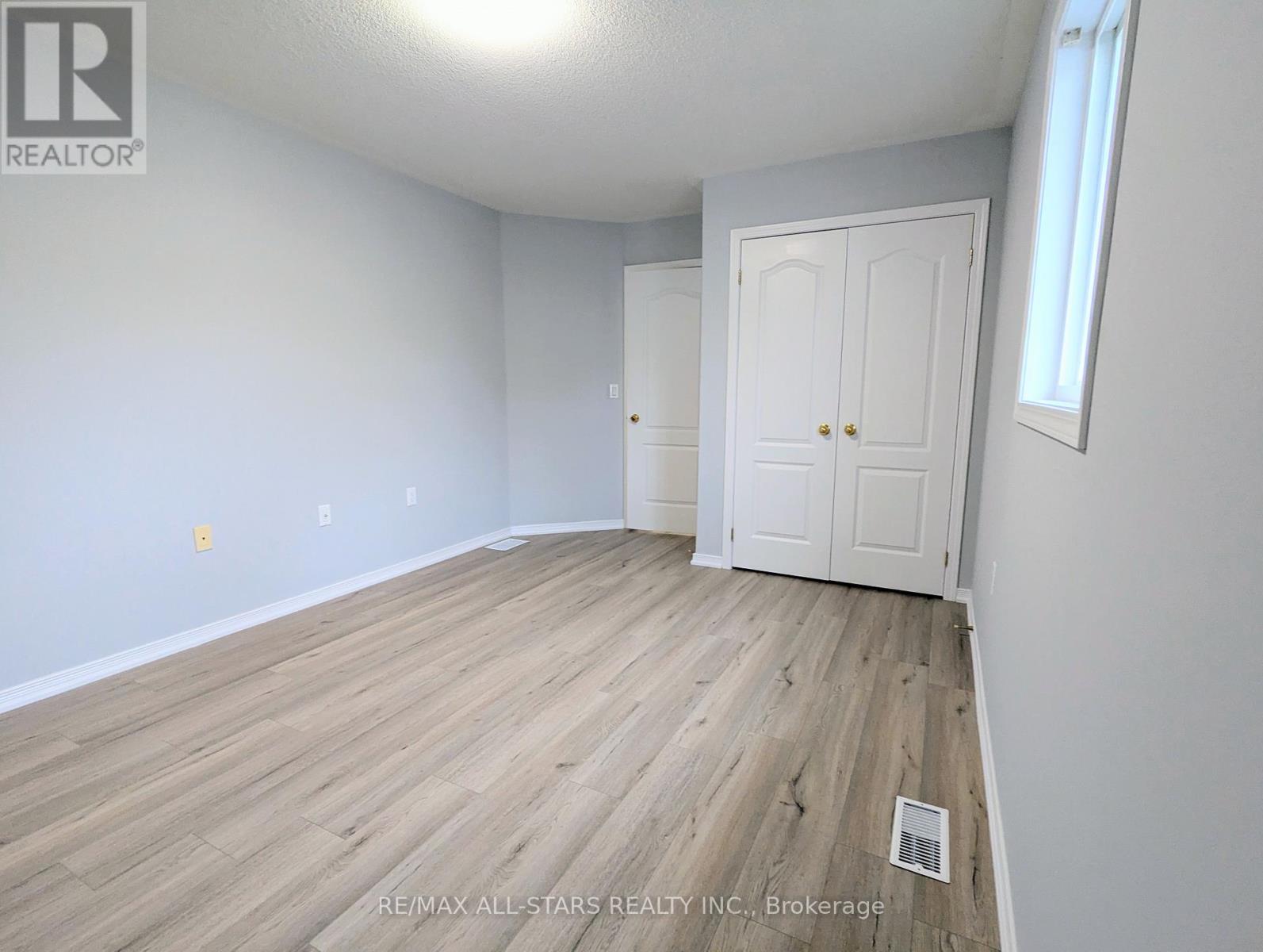 507 Clancy Crescent, Peterborough (Otonabee Ward 1), Ontario  K9K 2S1 - Photo 15 - X12508790