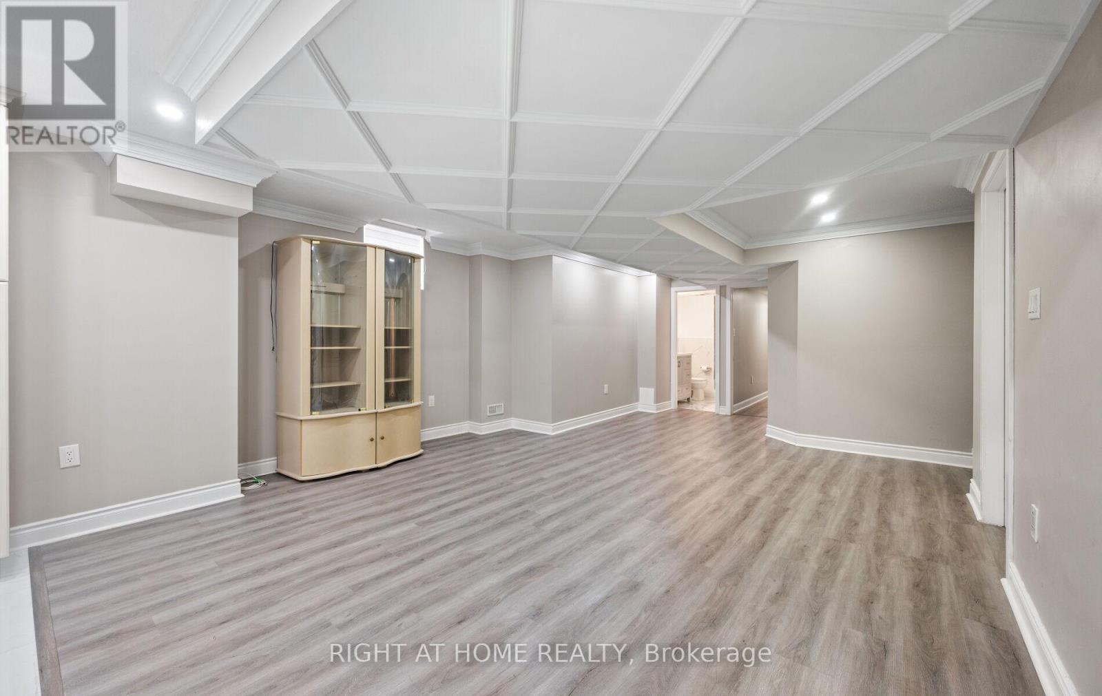 404 Queen Mary Drive, Brampton, Ontario  L7A 4K4 - Photo 39 - W12508524