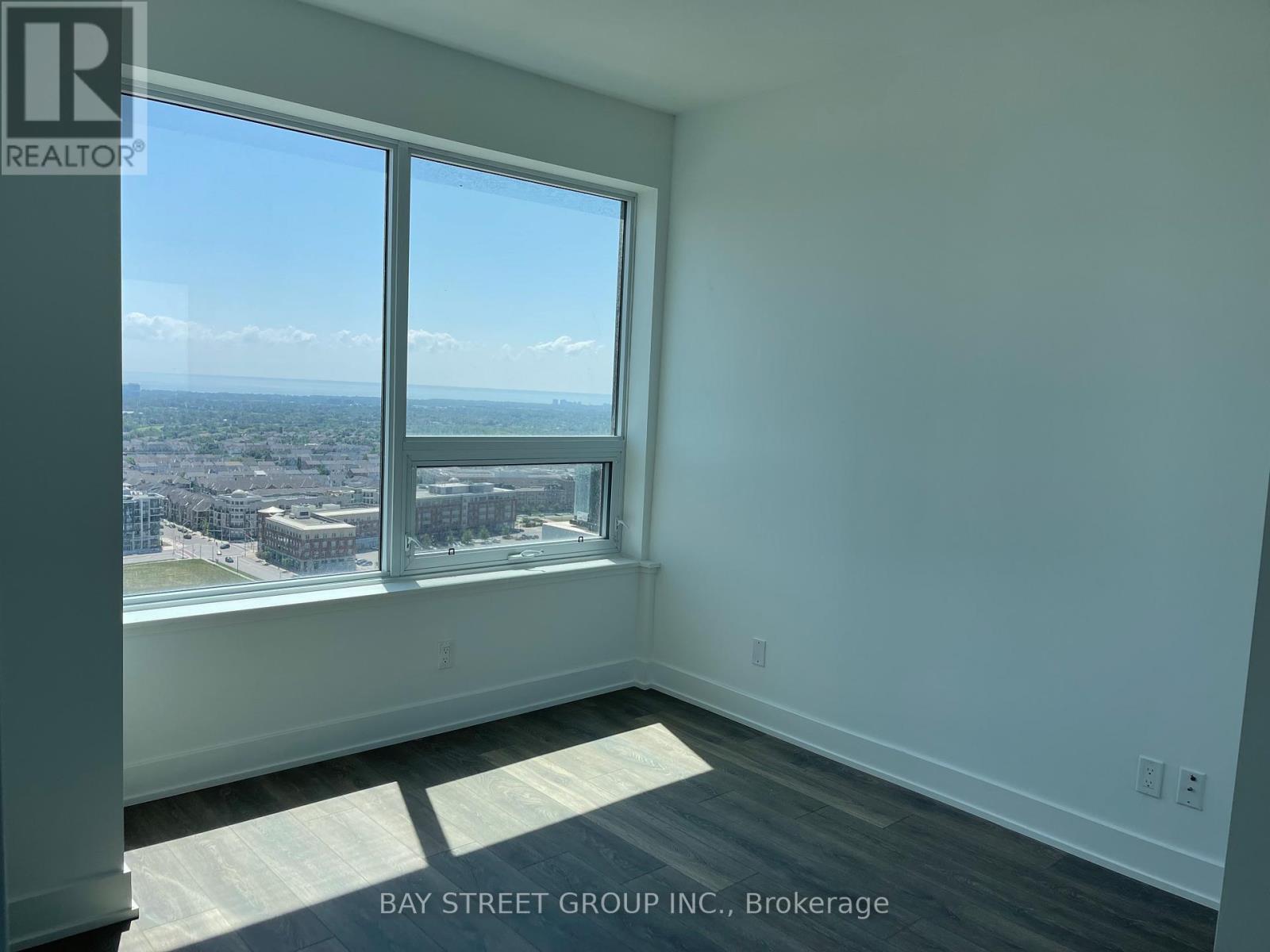 2310 - 297 Oak Walk Drive, Oakville, Ontario  L6H 6Z3 - Photo 2 - W12508534