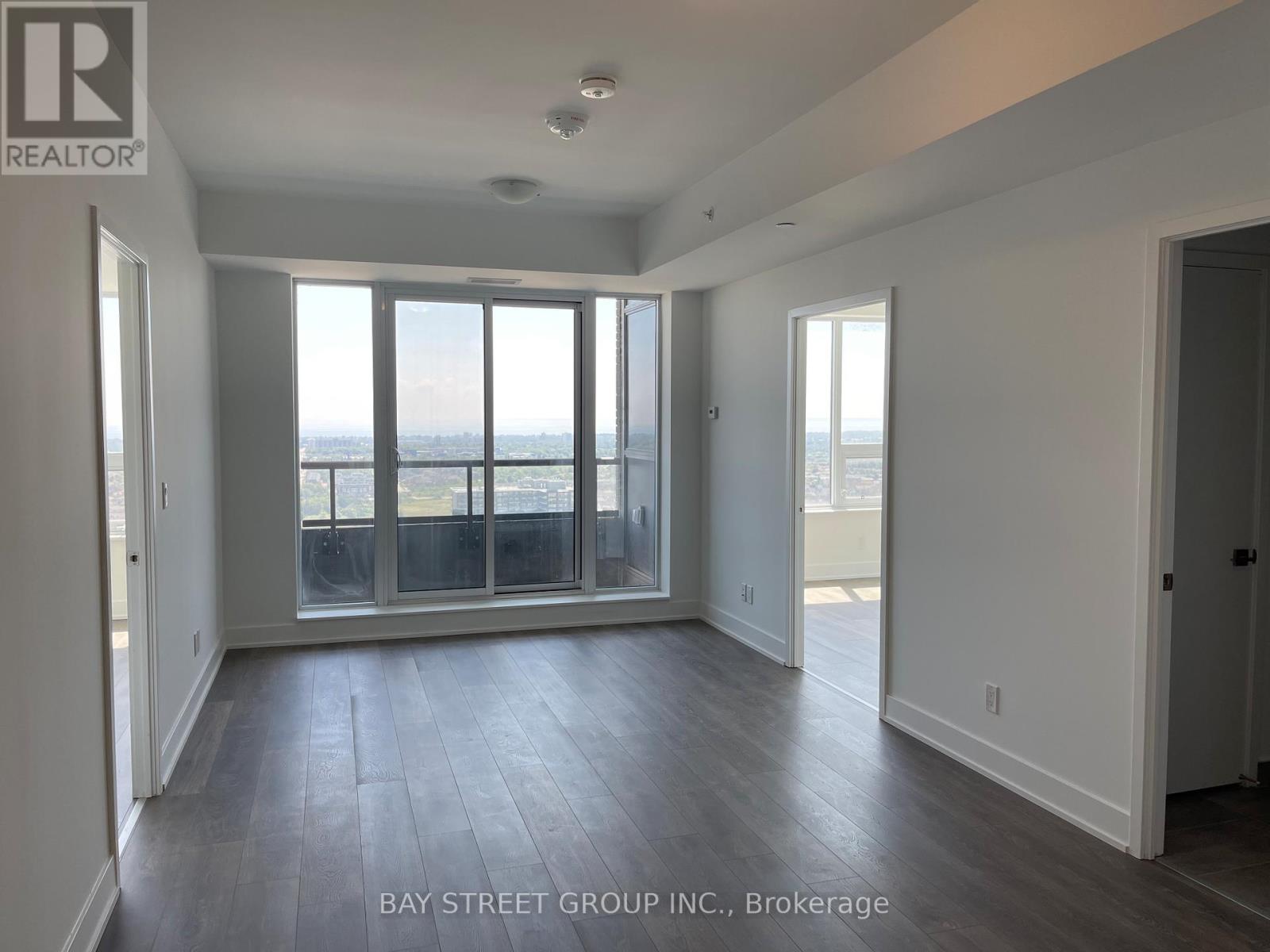 2310 - 297 Oak Walk Drive, Oakville, Ontario  L6H 6Z3 - Photo 6 - W12508534