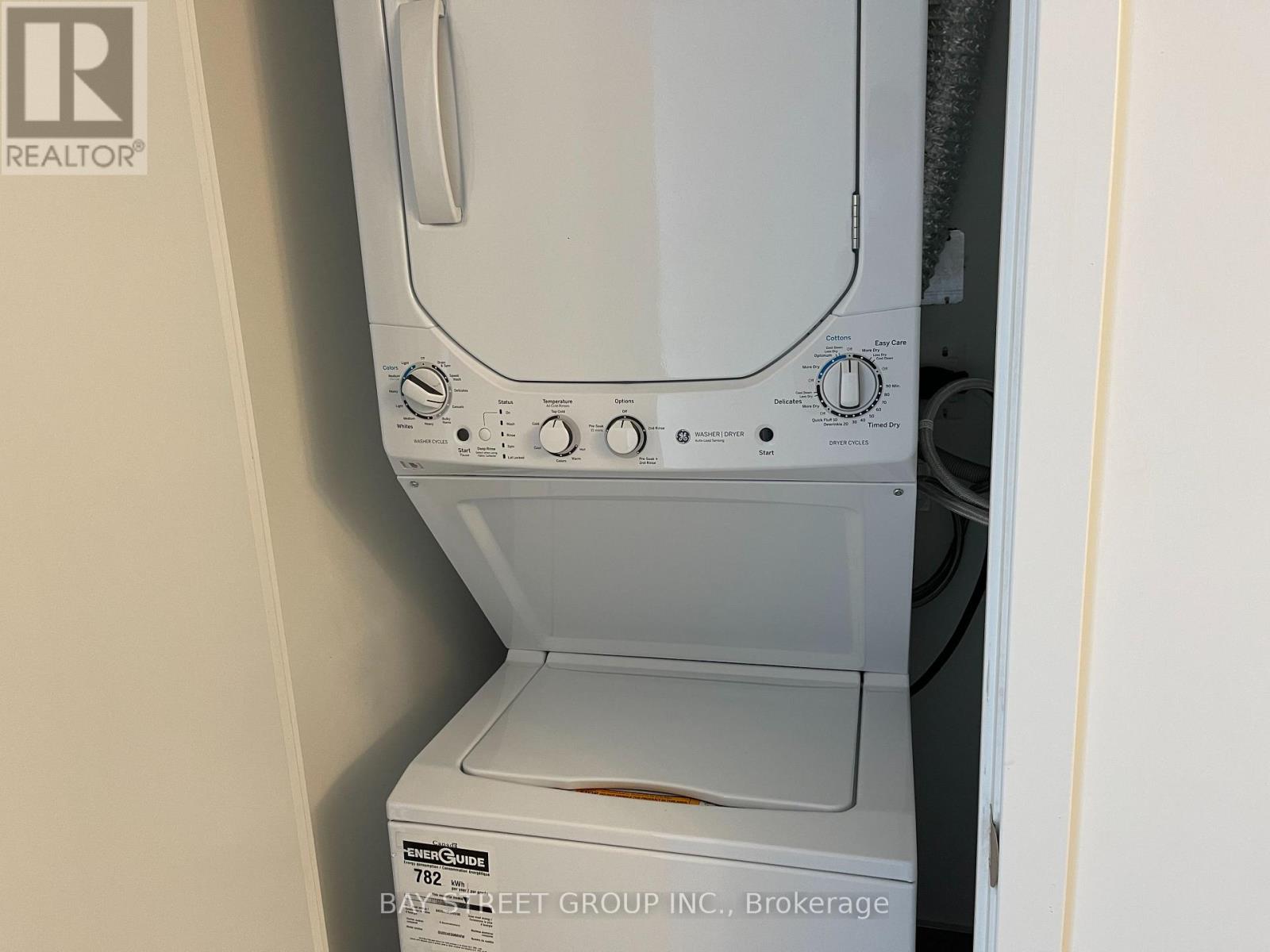 2310 - 297 Oak Walk Drive, Oakville, Ontario  L6H 6Z3 - Photo 8 - W12508534