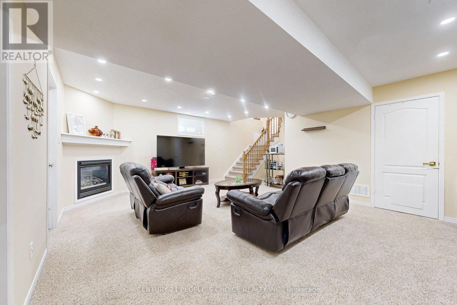 19 Mckitrick Drive, Orangeville, Ontario  L9W 5C2 - Photo 31 - W12508536