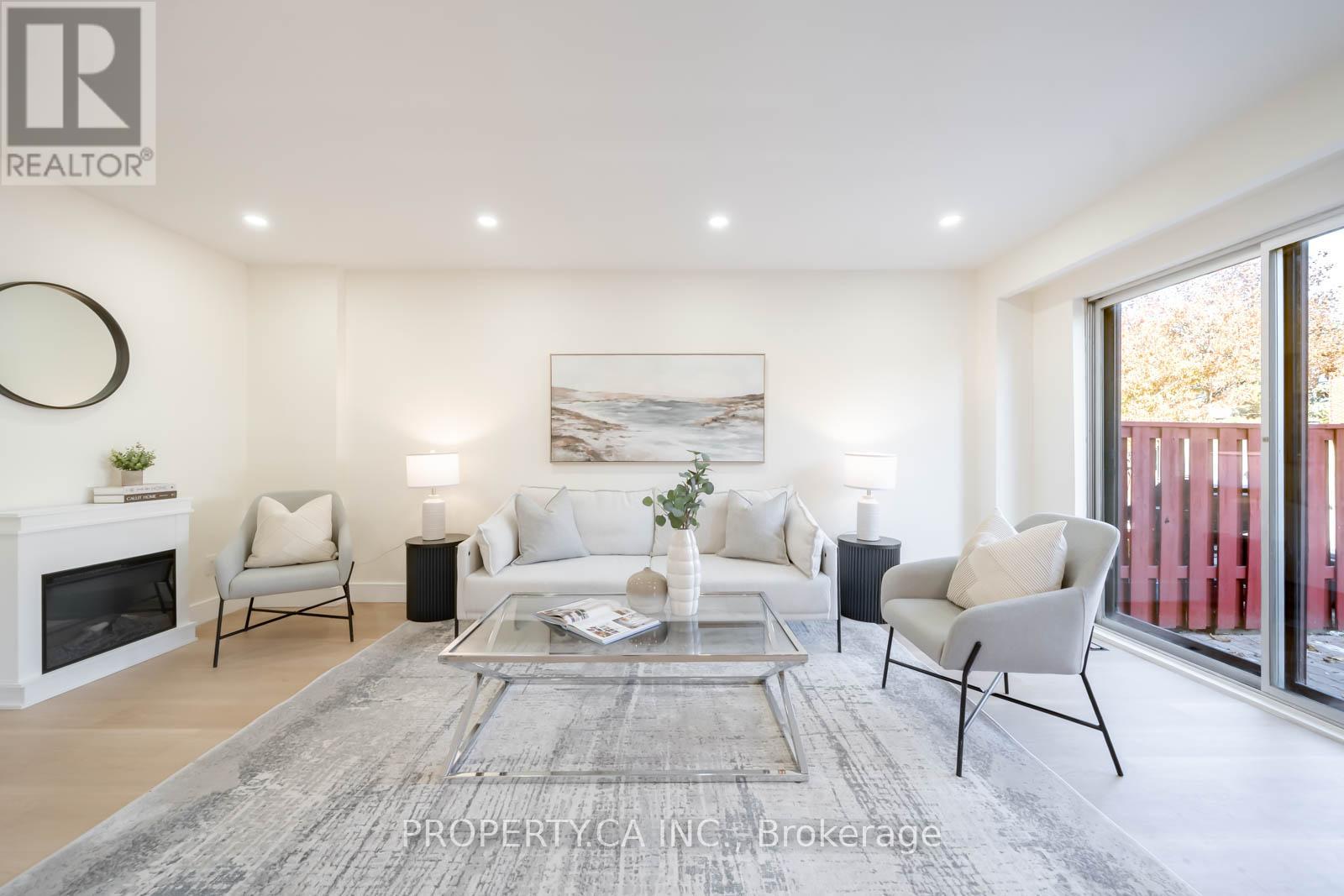 23 - 3430 Brandon Gate Drive, Mississauga, Ontario  L4T 3T4 - Photo 3 - W12508576