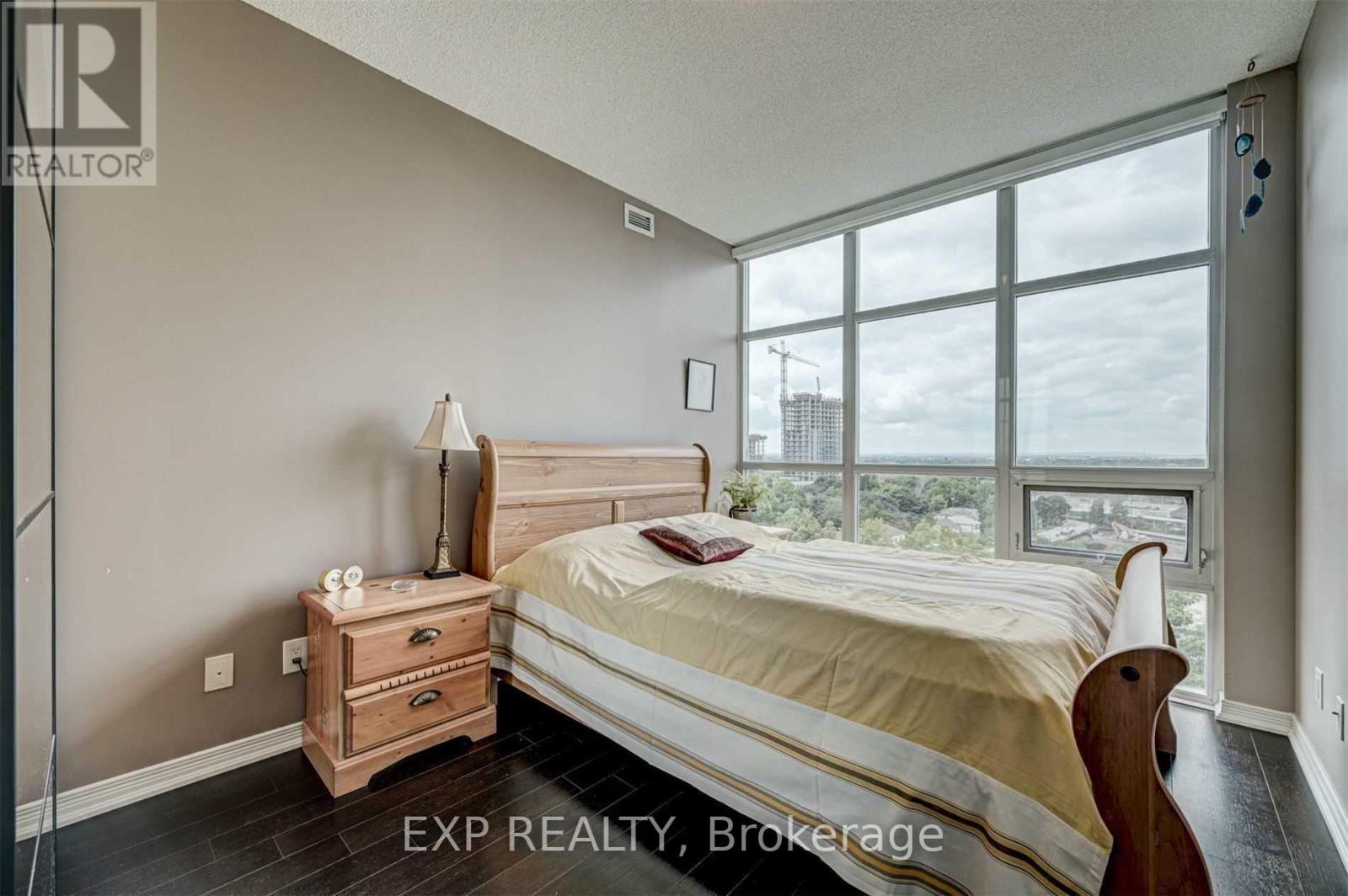 1111 - 9 George Street, Brampton, Ontario  L6X 0T6 - Photo 12 - W12508580