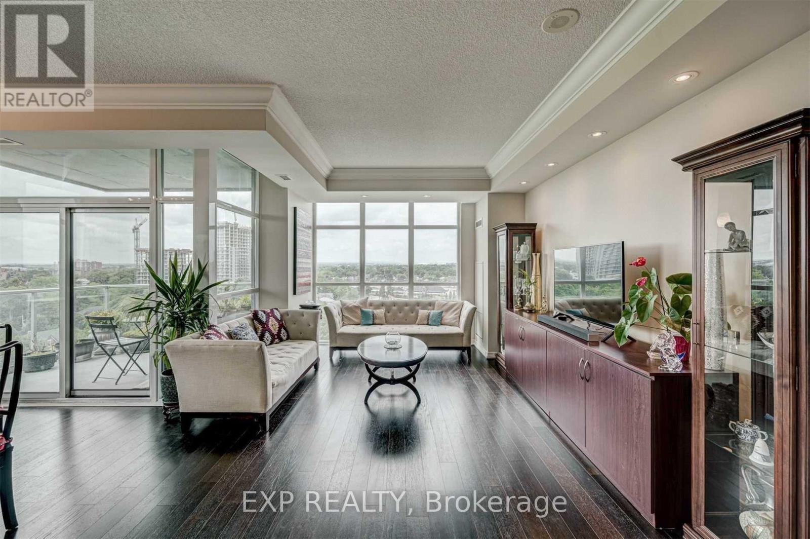 1111 - 9 George Street, Brampton, Ontario  L6X 0T6 - Photo 4 - W12508580