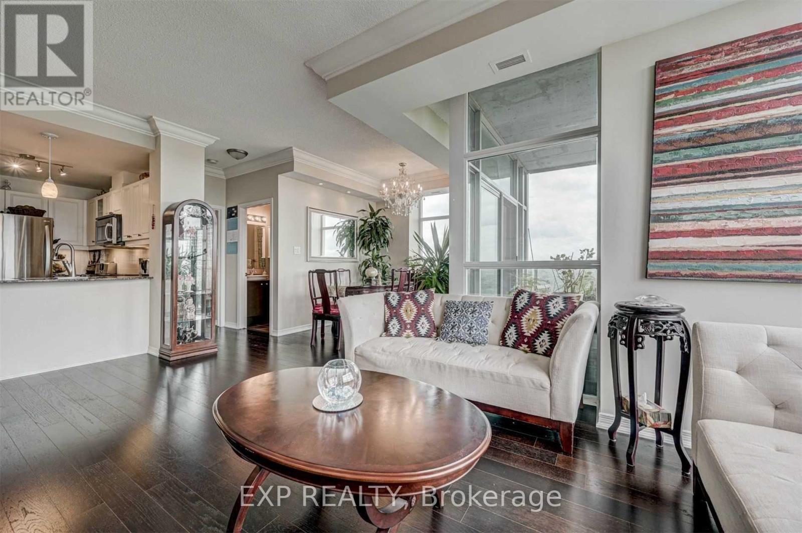 1111 - 9 George Street, Brampton, Ontario  L6X 0T6 - Photo 6 - W12508580