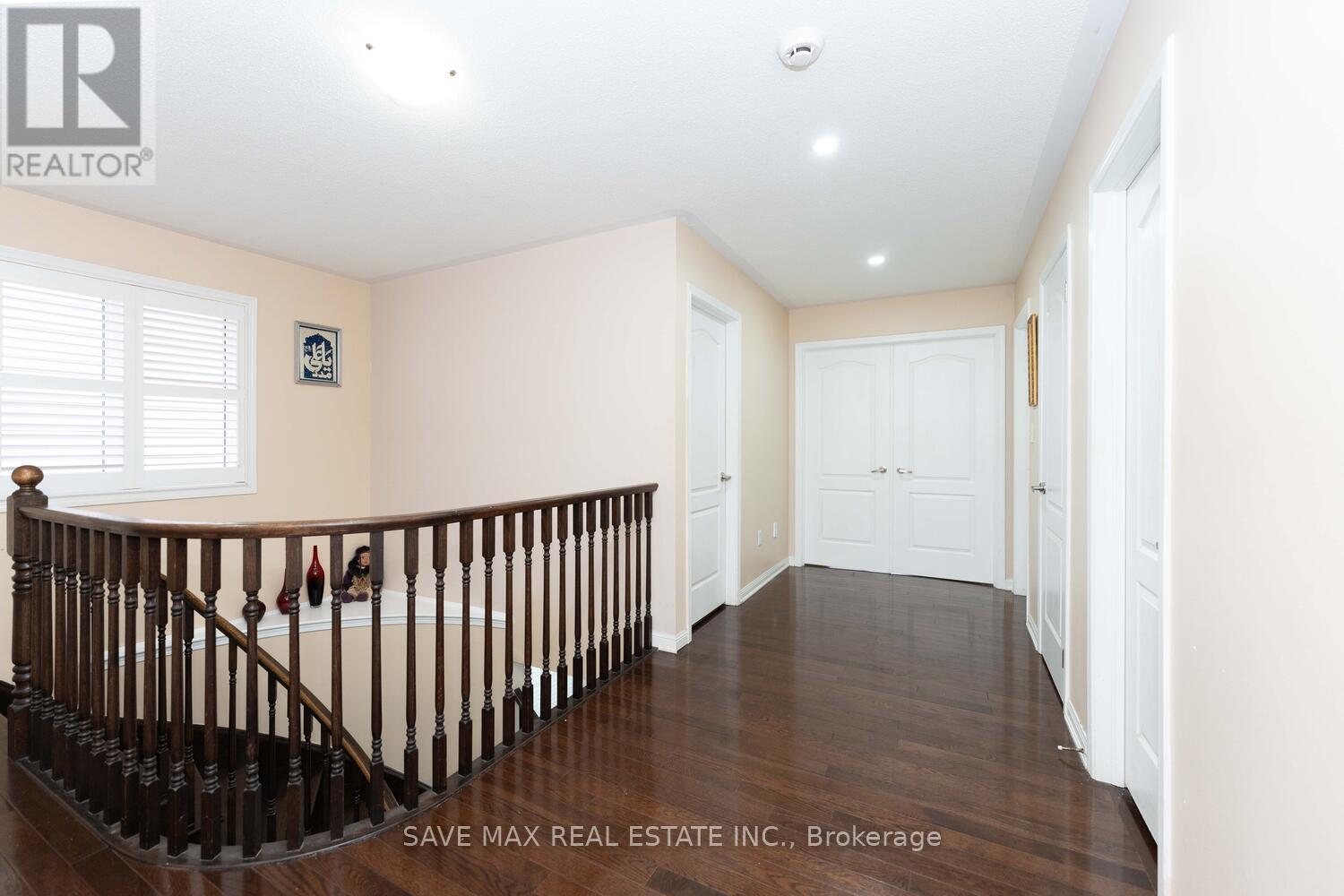 4 Donomore Drive, Brampton, Ontario  L7A 0S8 - Photo 11 - W12508586