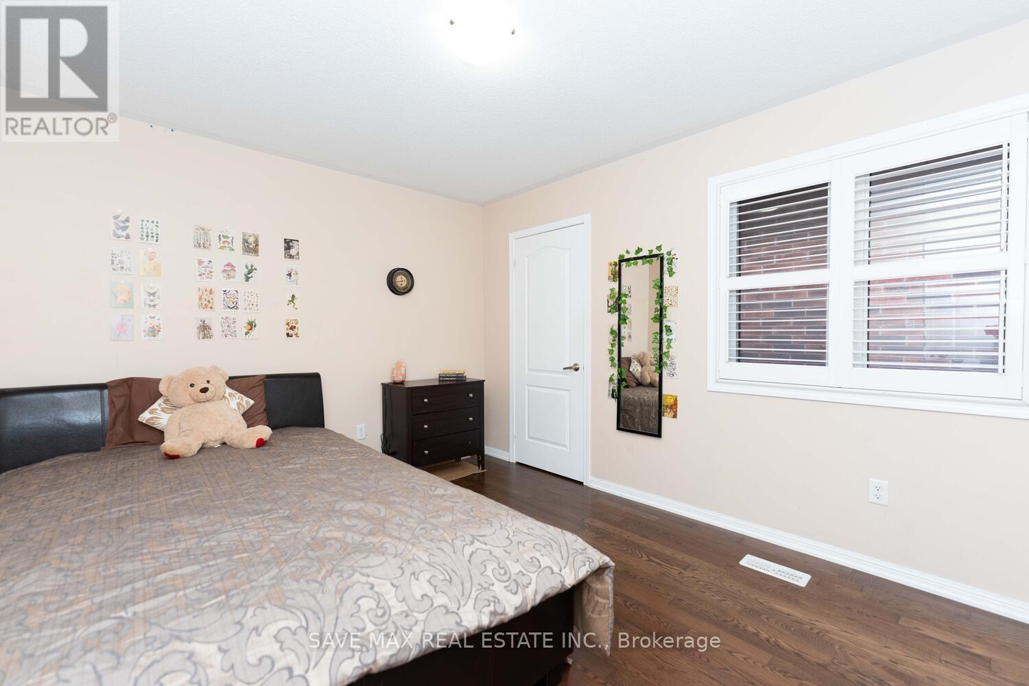 4 Donomore Drive, Brampton, Ontario  L7A 0S8 - Photo 17 - W12508586