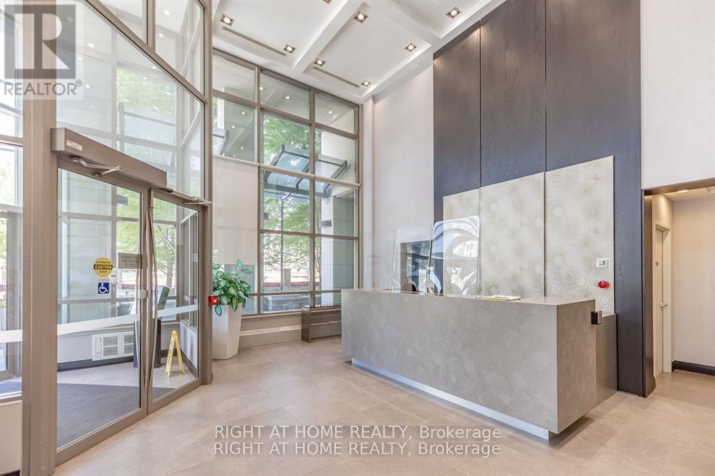 208 - 3504 Hurontario Street, Mississauga, Ontario  L5B 0B9 - Photo 5 - W12508626