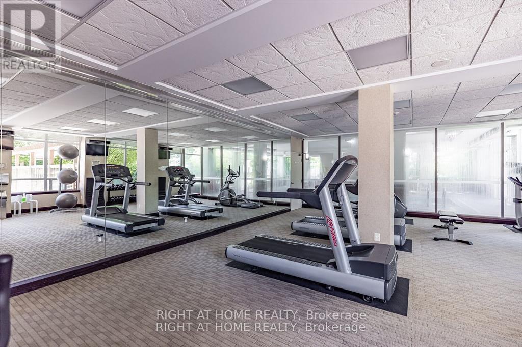 208 - 3504 Hurontario Street, Mississauga, Ontario  L5B 0B9 - Photo 8 - W12508626