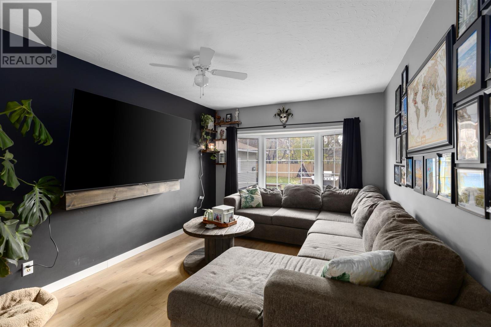 21 Wallace Ter, Sault Ste. Marie, Ontario P6B 1J7 - Photo 8 - SM253181