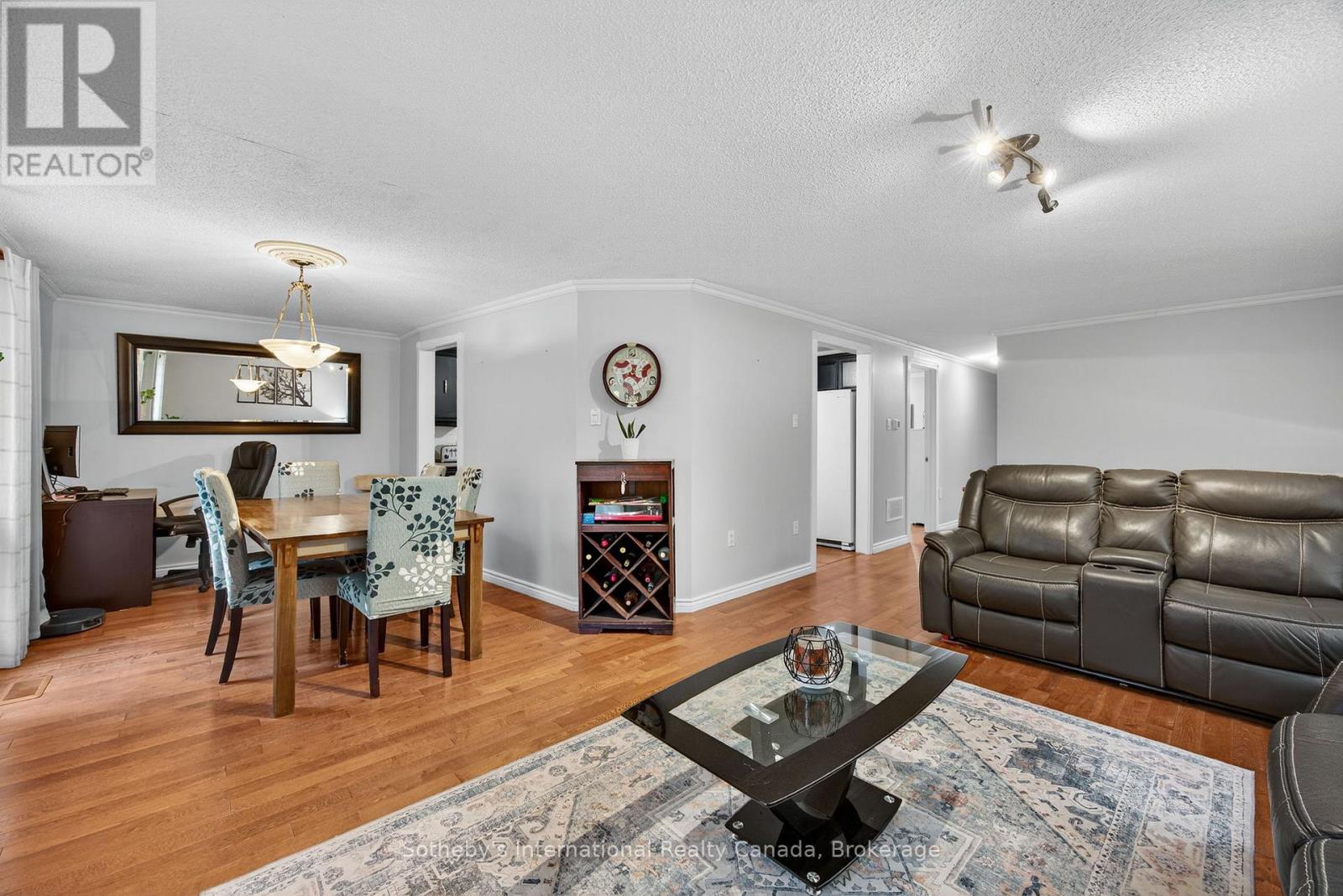 17 Coles Street, Barrie, Ontario  L4N 5W8 - Photo 13 - S12499684