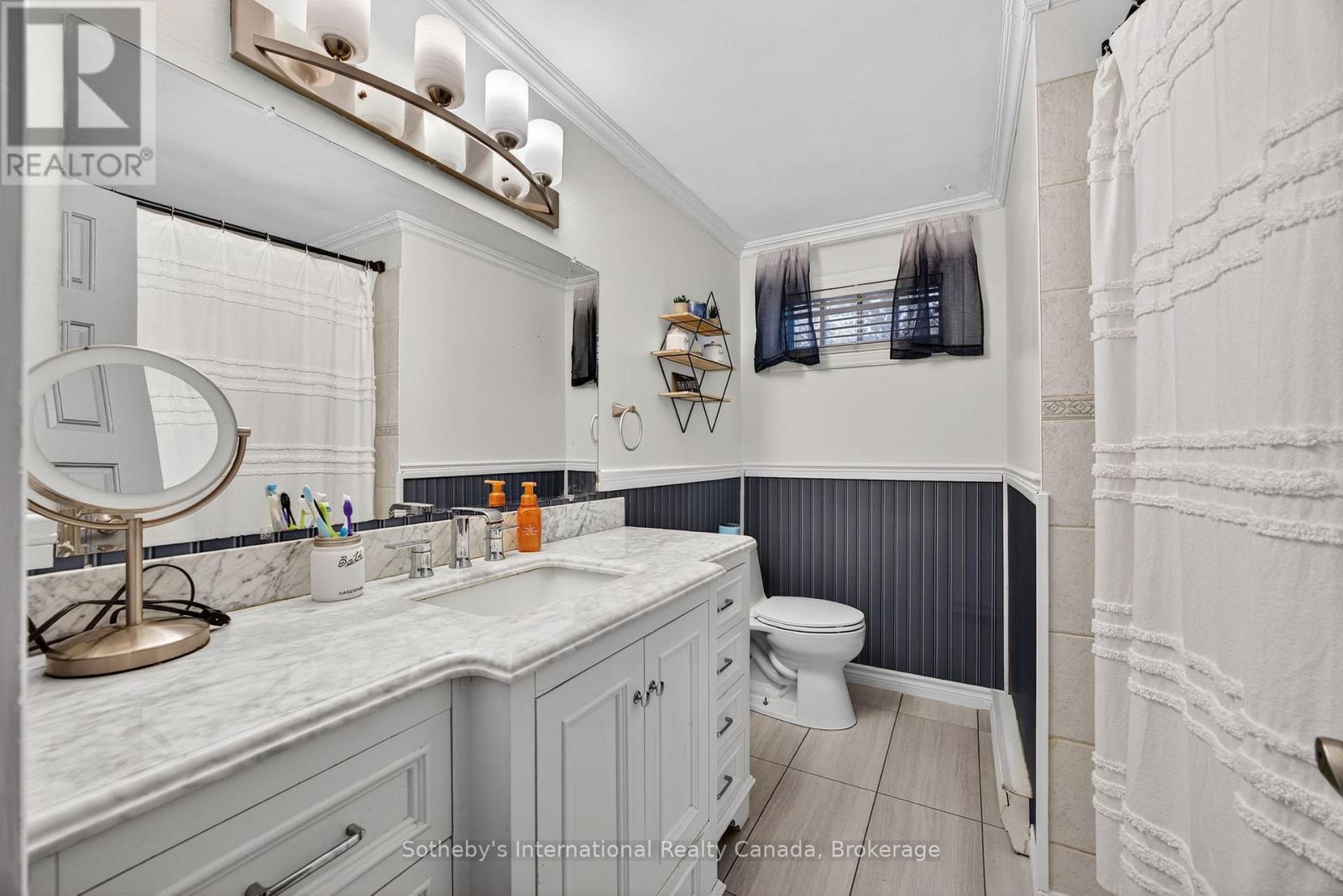 17 Coles Street, Barrie, Ontario  L4N 5W8 - Photo 27 - S12499684