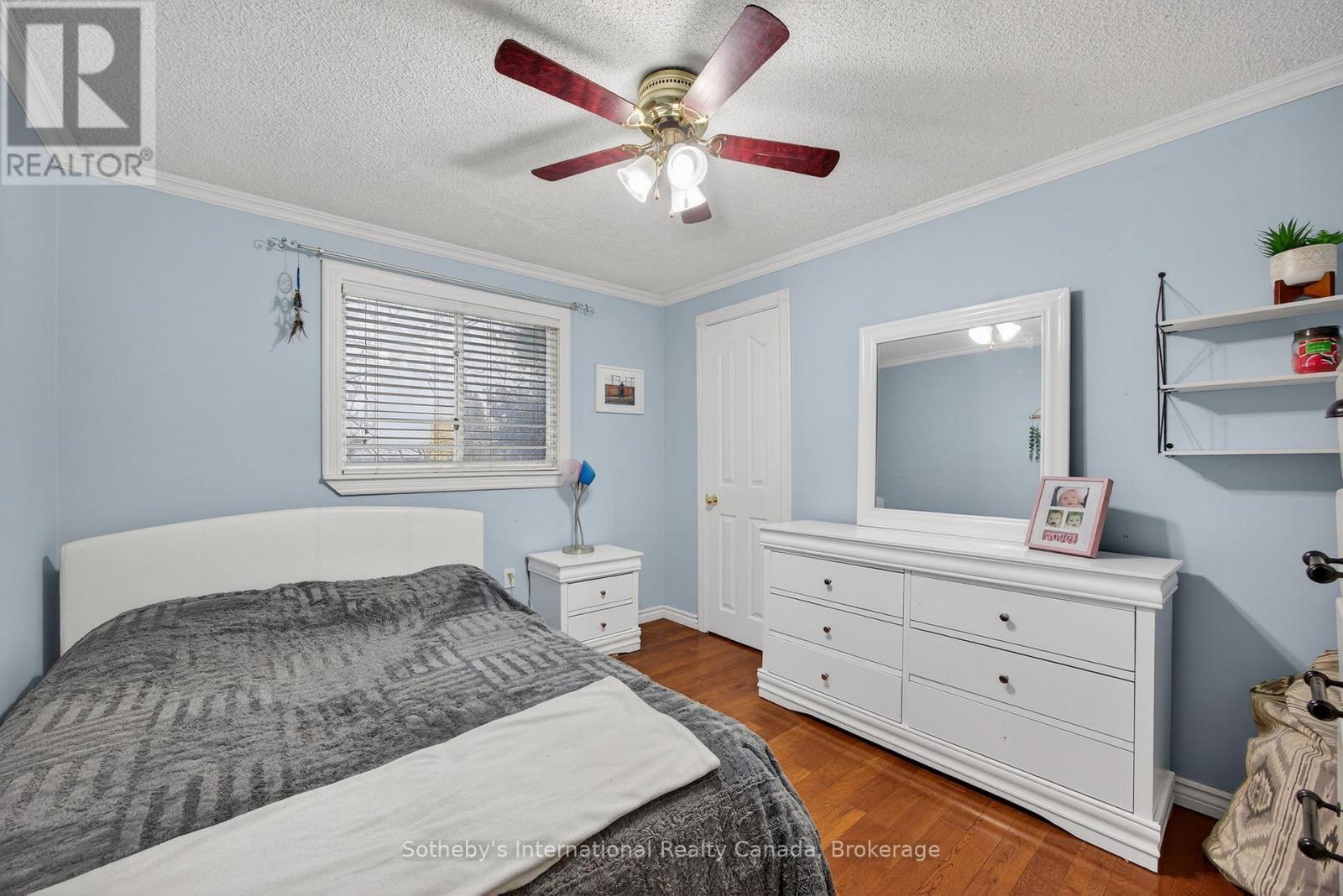 17 Coles Street, Barrie, Ontario  L4N 5W8 - Photo 23 - S12499684