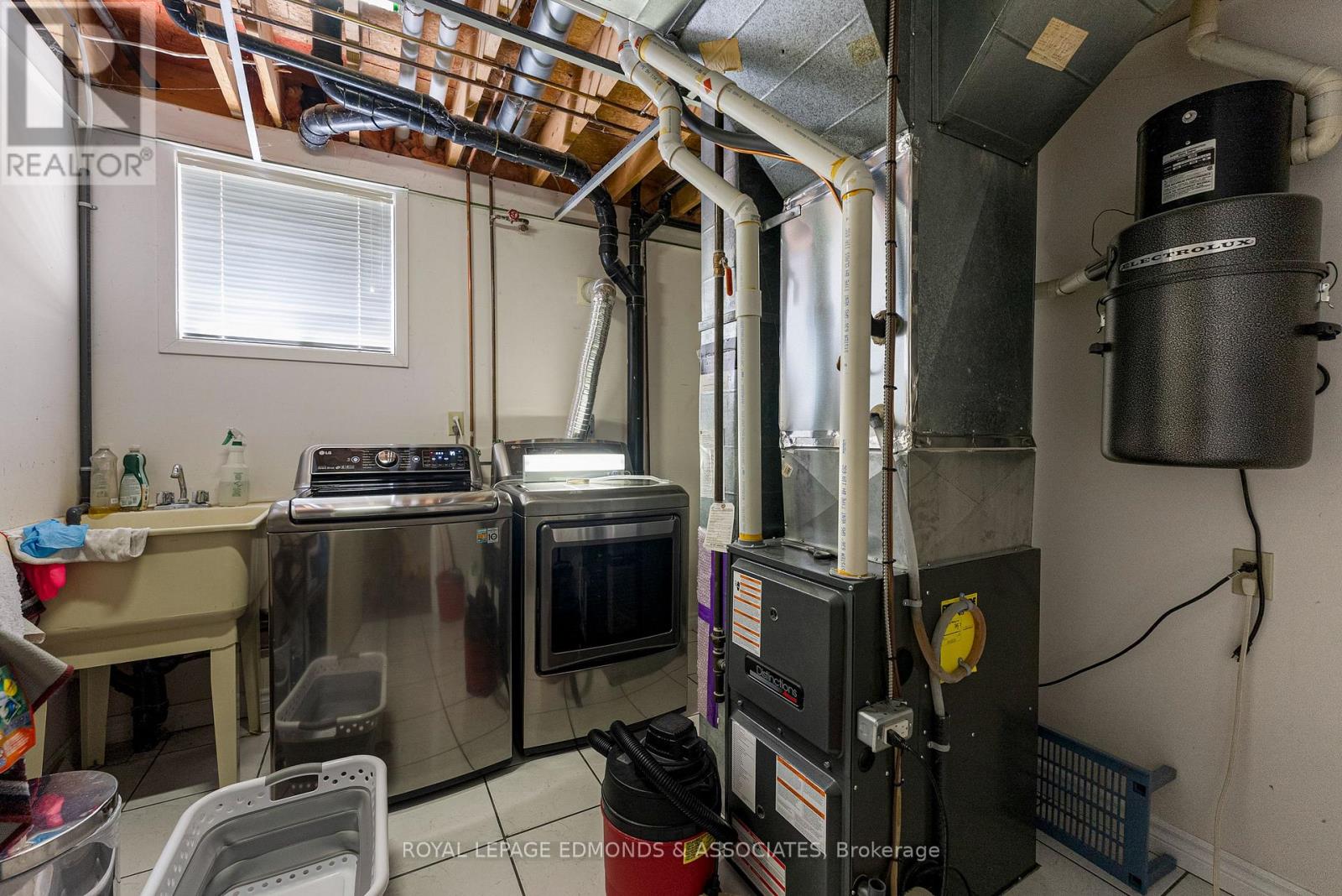 508 O'brien Street, Pembroke, Ontario  K8A 8E7 - Photo 36 - X12508698