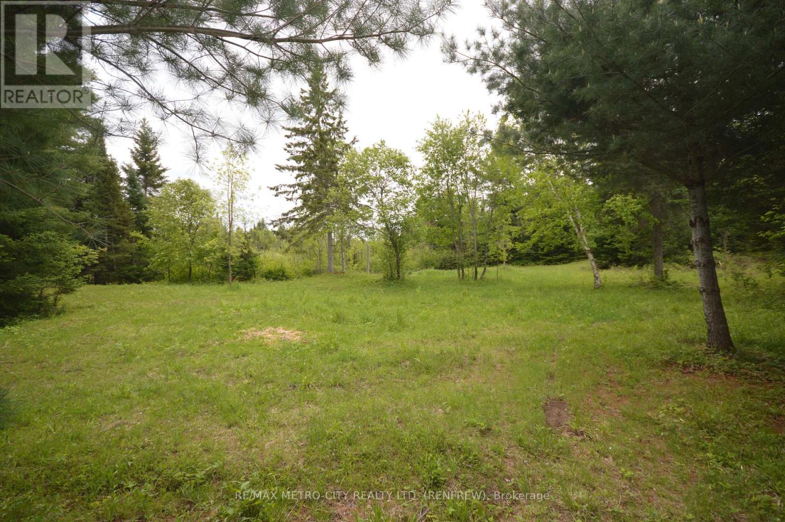 6340 Murphy Road, Greater Madawaska, Ontario  K7V 3Z9 - Photo 10 - X12508826