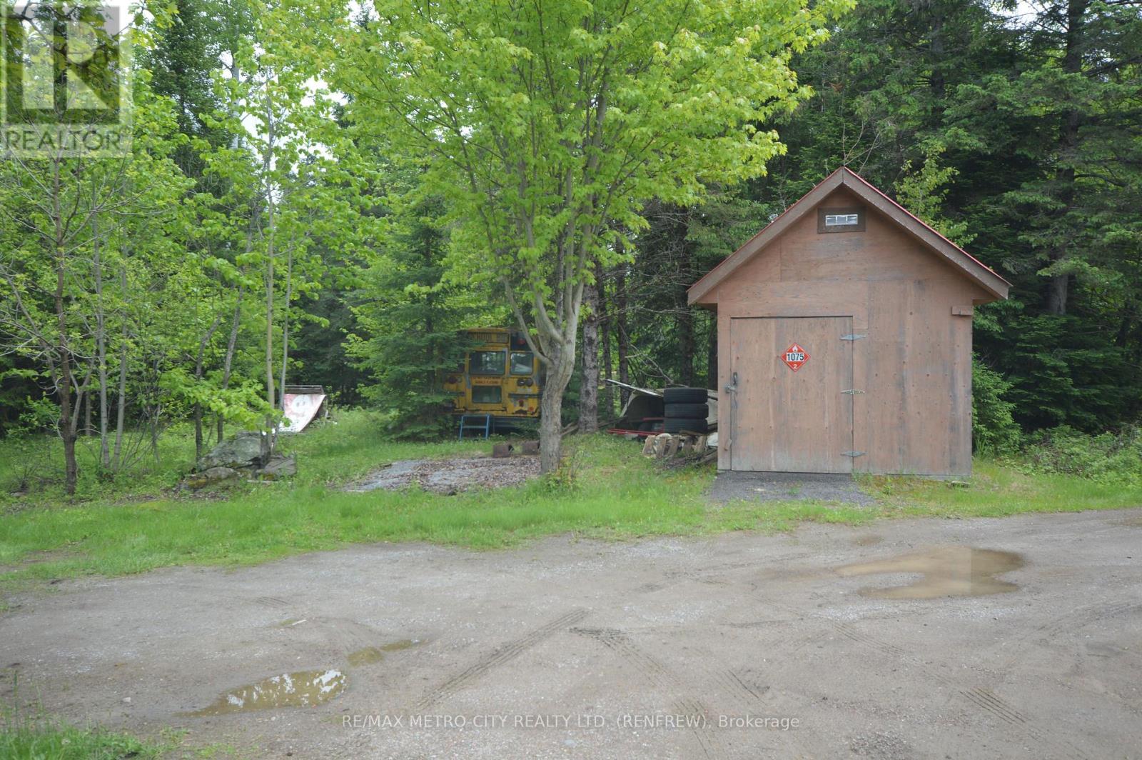 6340 Murphy Road, Greater Madawaska, Ontario  K7V 3Z9 - Photo 14 - X12508826