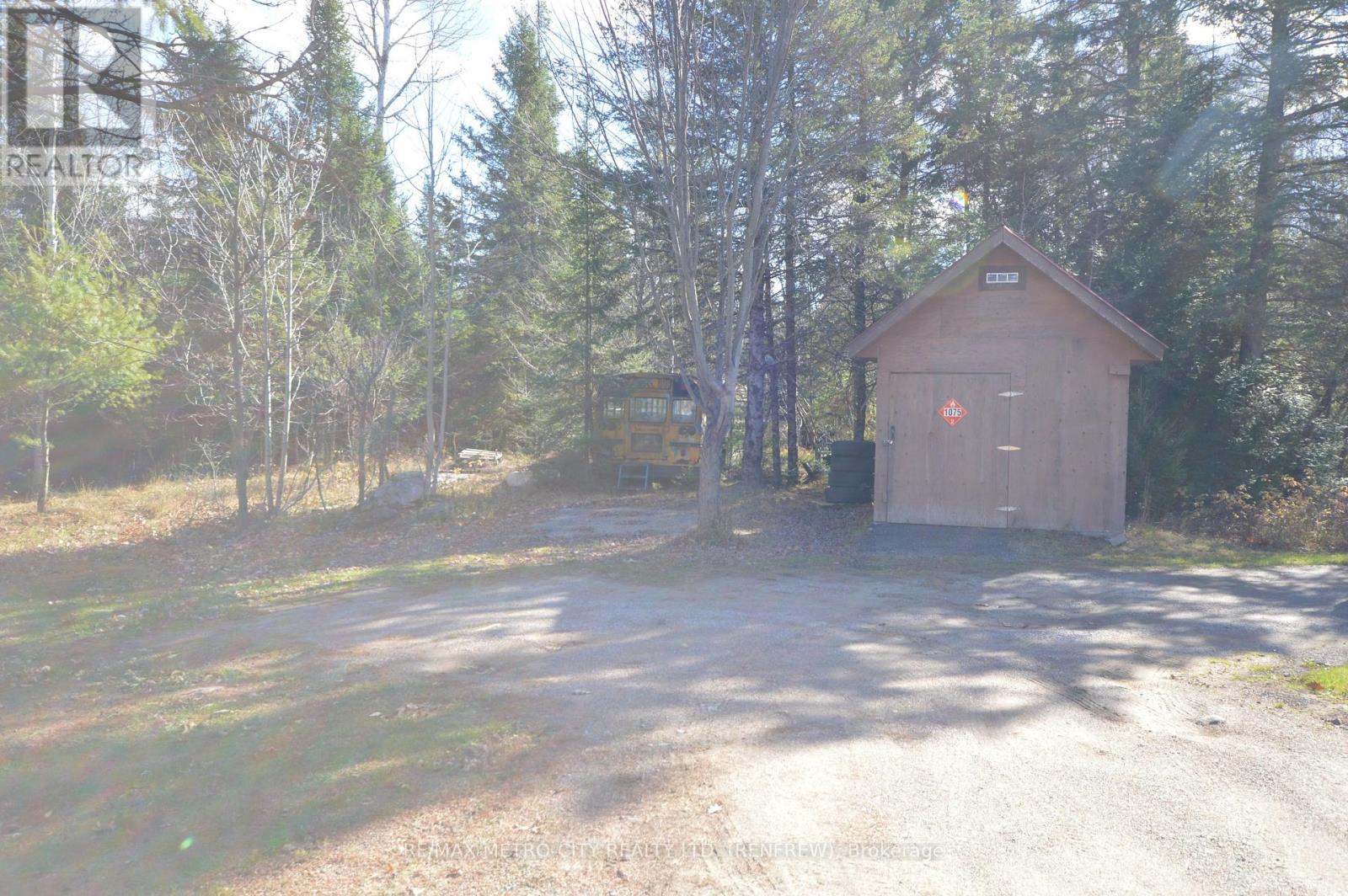 6340 Murphy Road, Greater Madawaska, Ontario  K7V 3Z9 - Photo 5 - X12508826