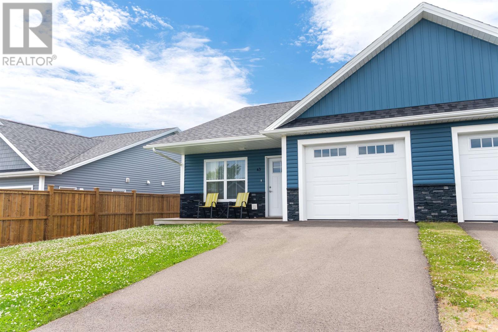 43 Beech Hill Avenue, East Royalty, Prince Edward Island  C1C 0Y3 - Photo 3 - 202527243