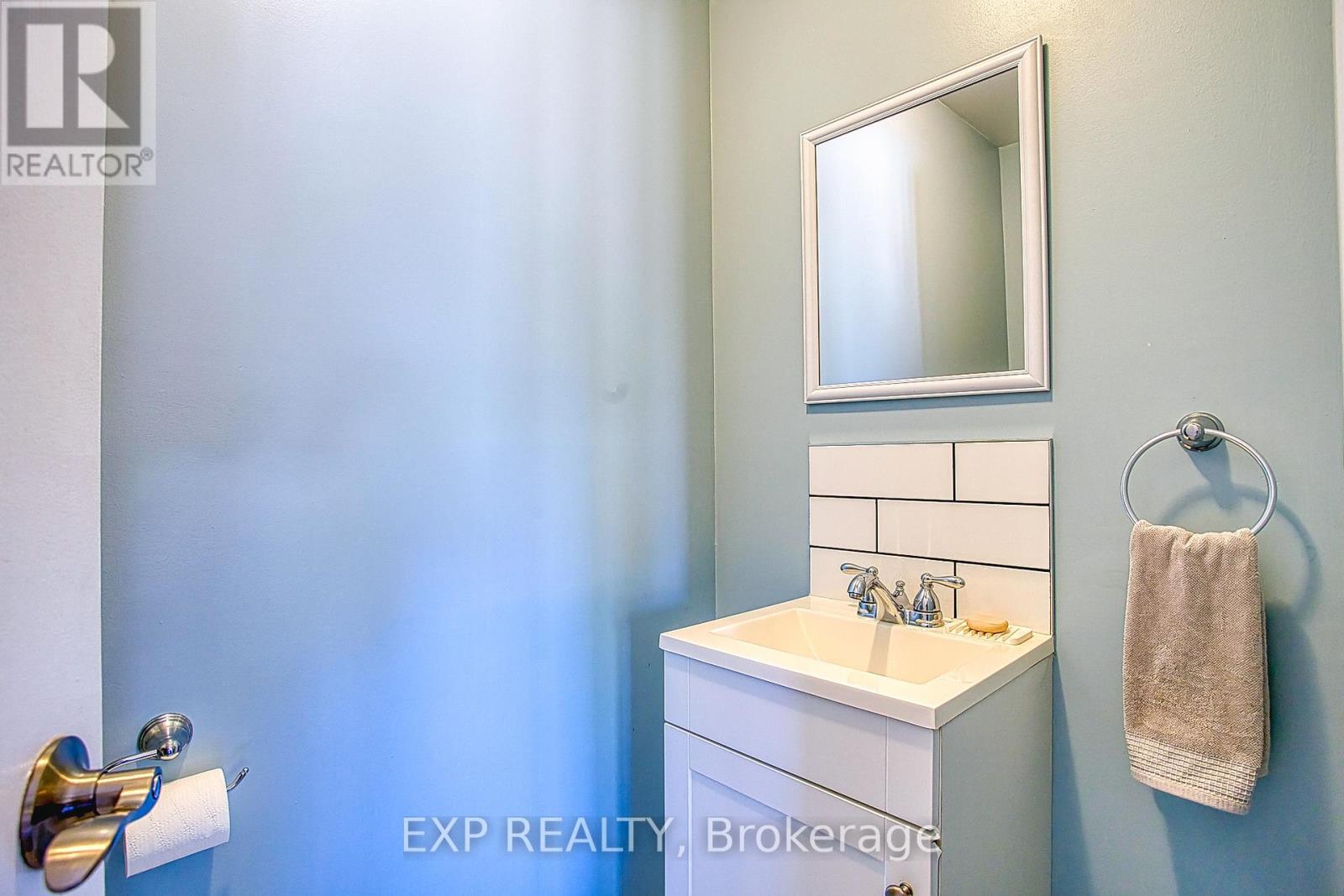 112 Arthur Street, St. Catharines, Ontario  L2M 1H7 - Photo 8 - X12508544